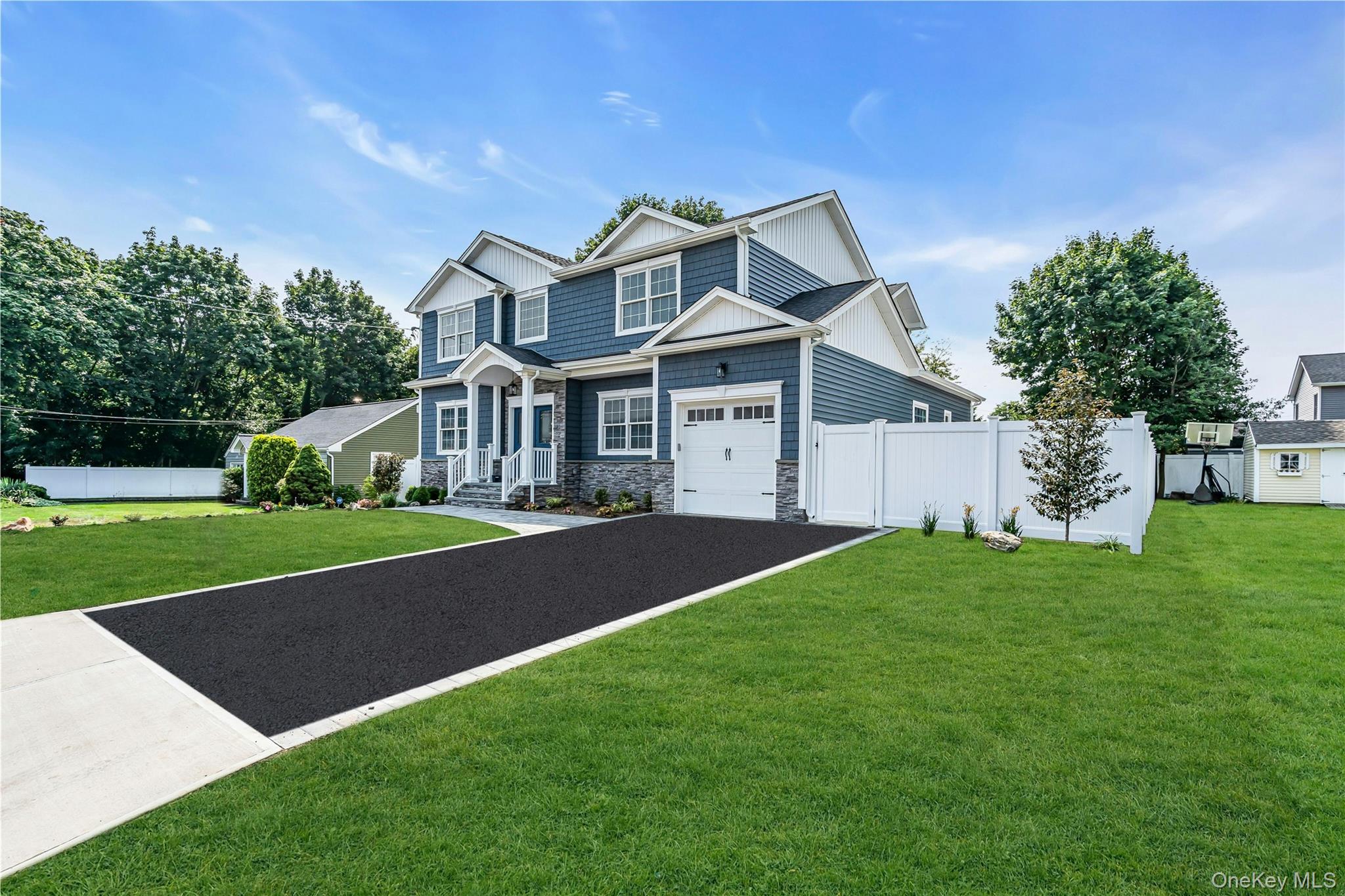 #4 photo, 68 Caroline Street, Bethpage , NY 11714