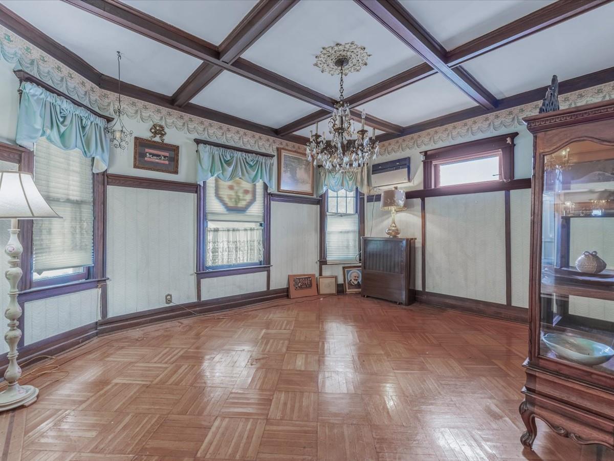 #8 photo, 8944 98th Street, 皇后区 木港 Woodhaven , NY 11421