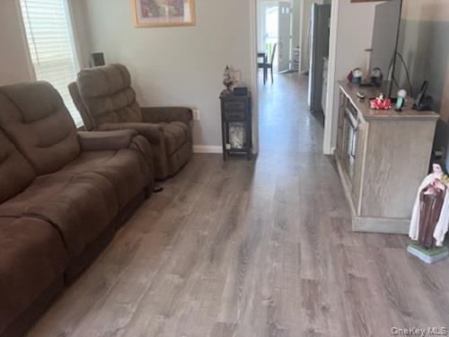 #14 photo, 1661 Old Country Road, Riverhead , NY 11901