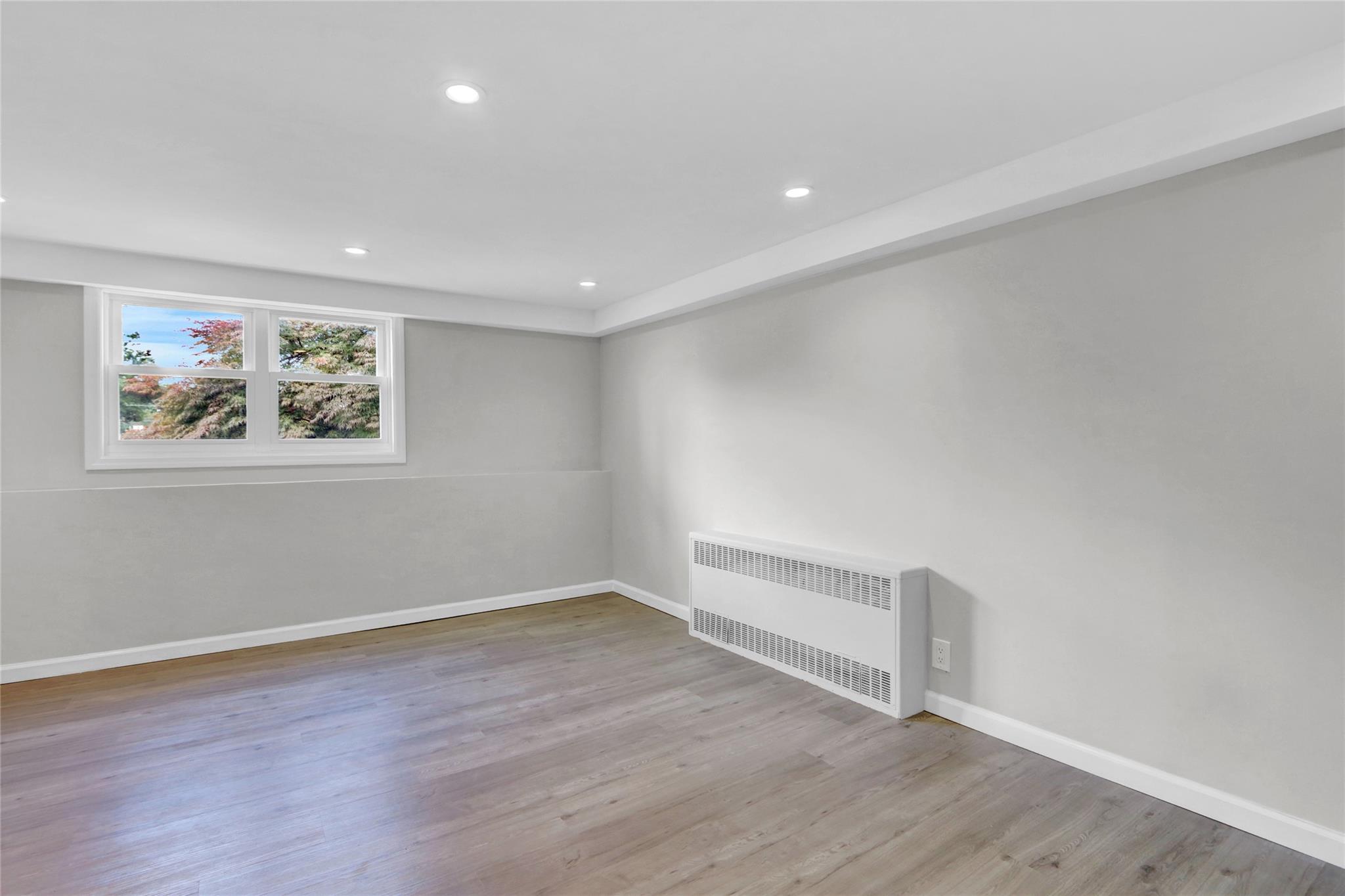 #18 photo, 3621 Regent Lane, Wantagh , NY 11793