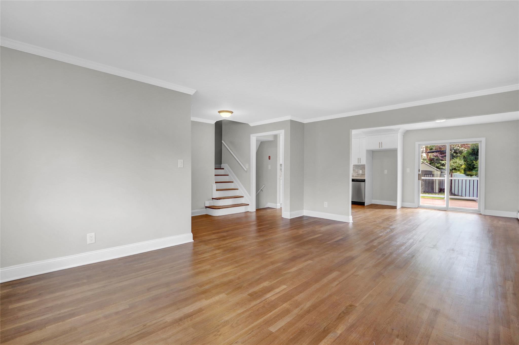 #5 photo, 3621 Regent Lane, Wantagh , NY 11793