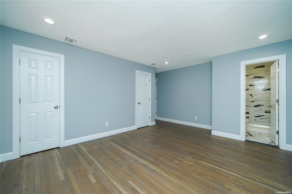 #10 photo, 12 Knoll Road, Rocky Point , NY 11778