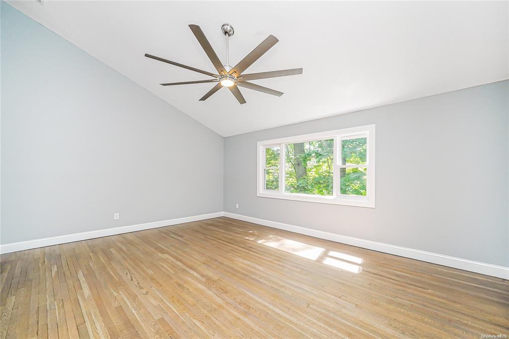 #5 photo, 12 Knoll Road, Rocky Point , NY 11778