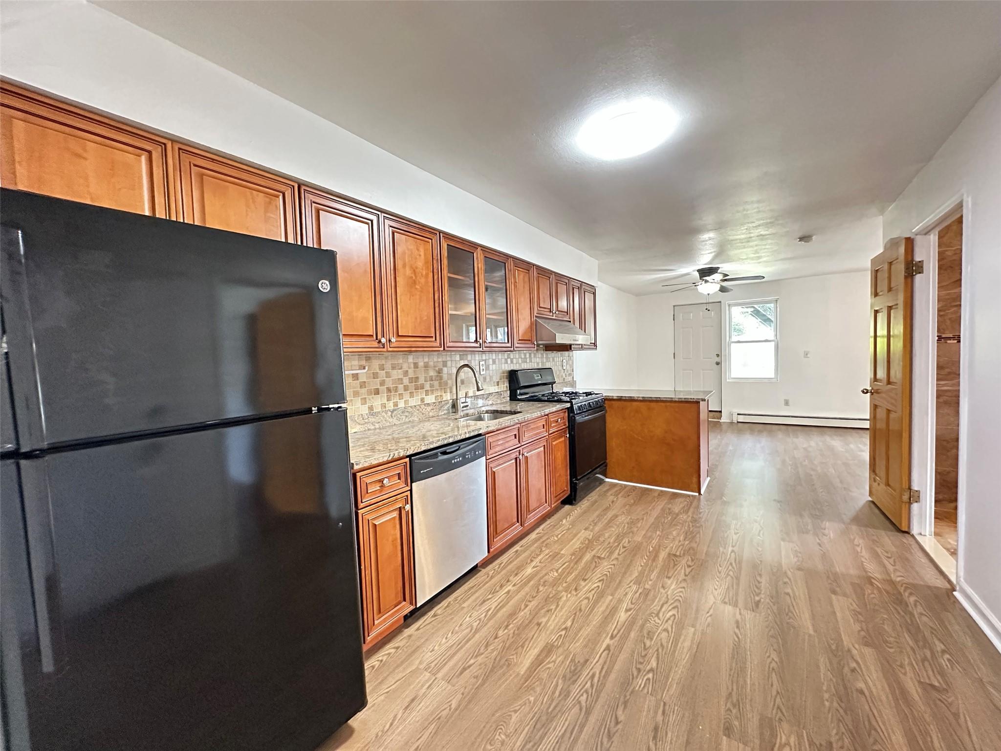 #3 photo, 17021 Lithonia Avenue, クイーンズ区 Flushing , NY 11365