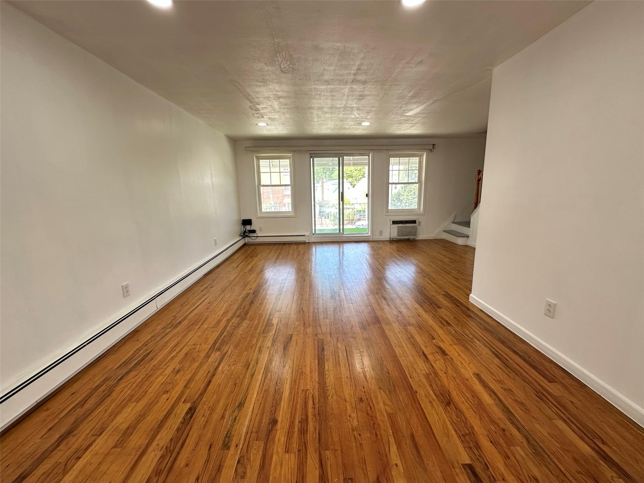 #6 photo, 17021 Lithonia Avenue, クイーンズ区 Flushing , NY 11365