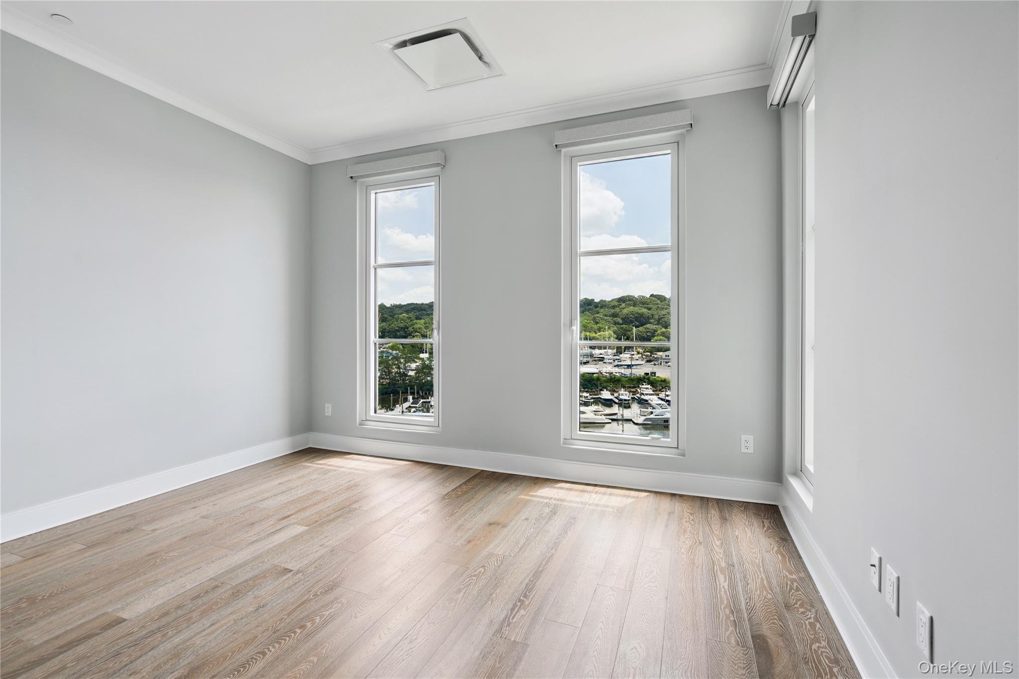 #17 photo, 100 Garvies Point Road, ナッソー郡 Glen Cove , NY 11542