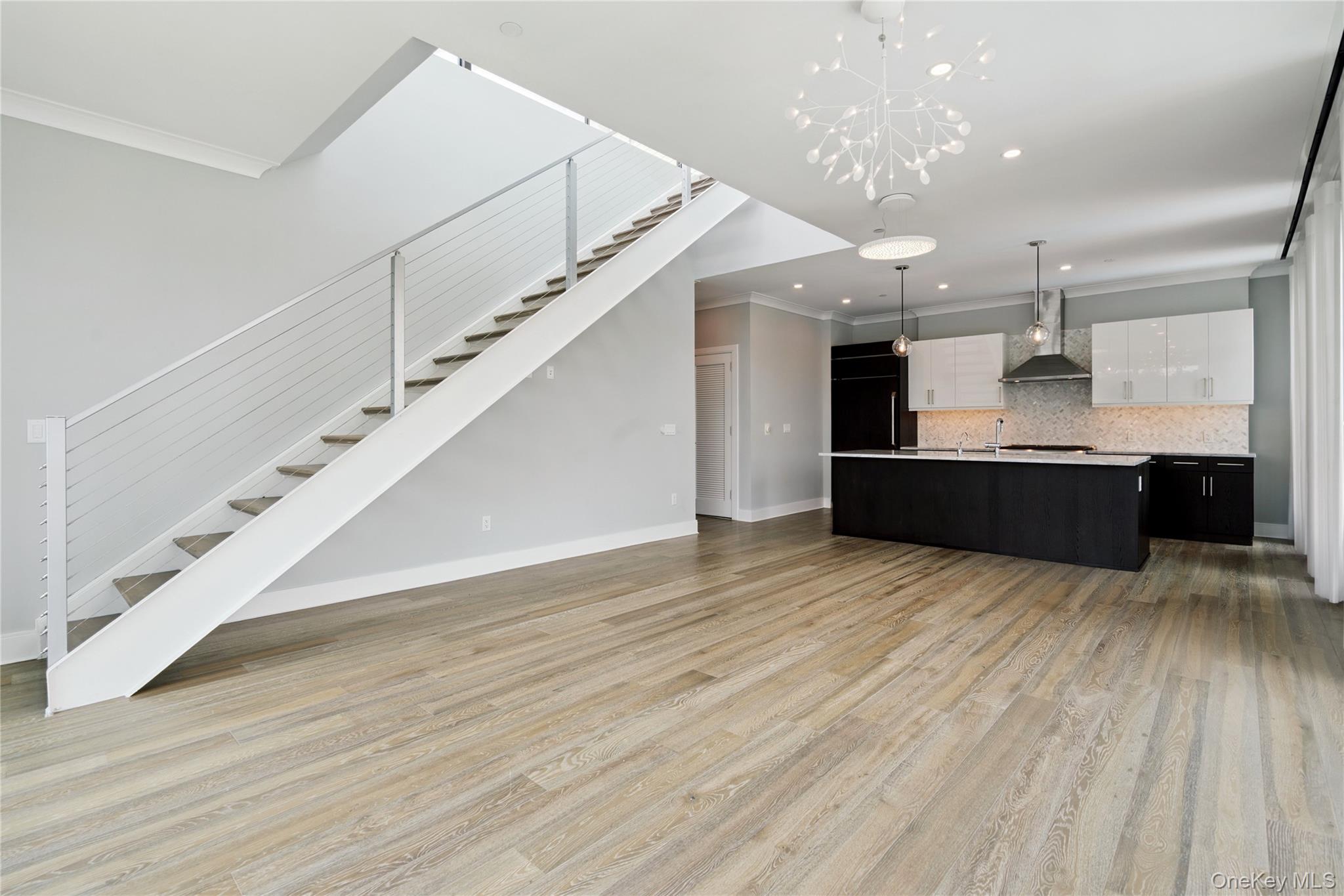 #4 photo, 100 Garvies Point Road, ナッソー郡 Glen Cove , NY 11542