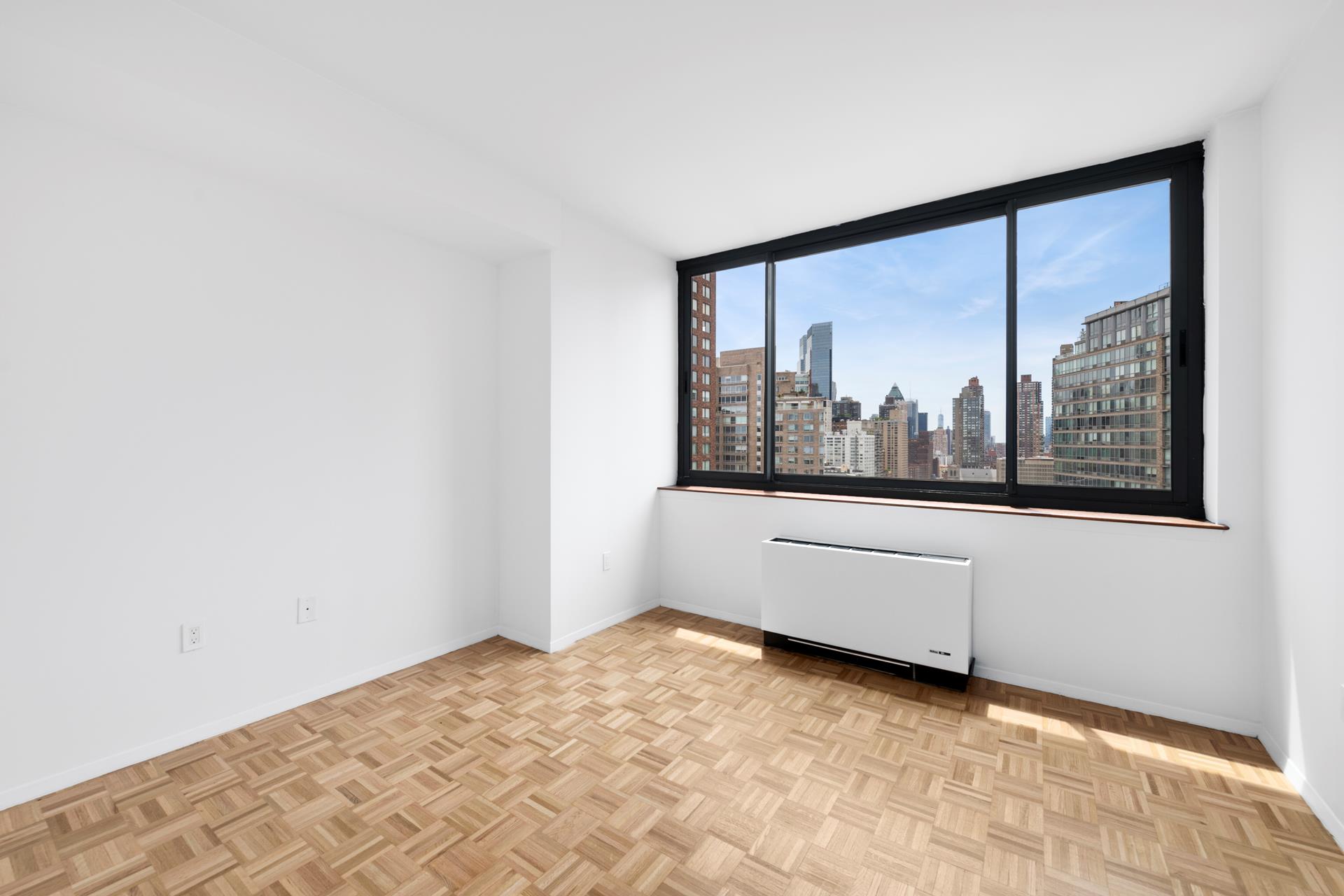 #15 photo, New York City, マンハッタン Lincoln Square , NY 10023