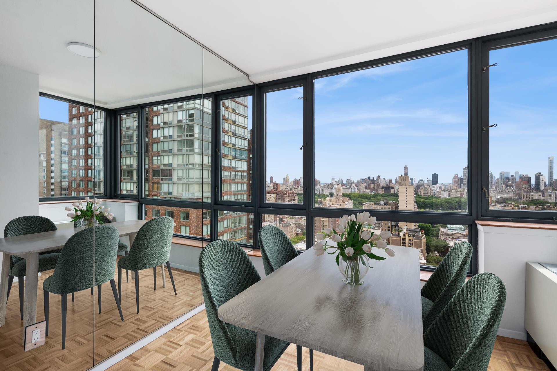 #18 photo, New York City, マンハッタン Lincoln Square , NY 10023