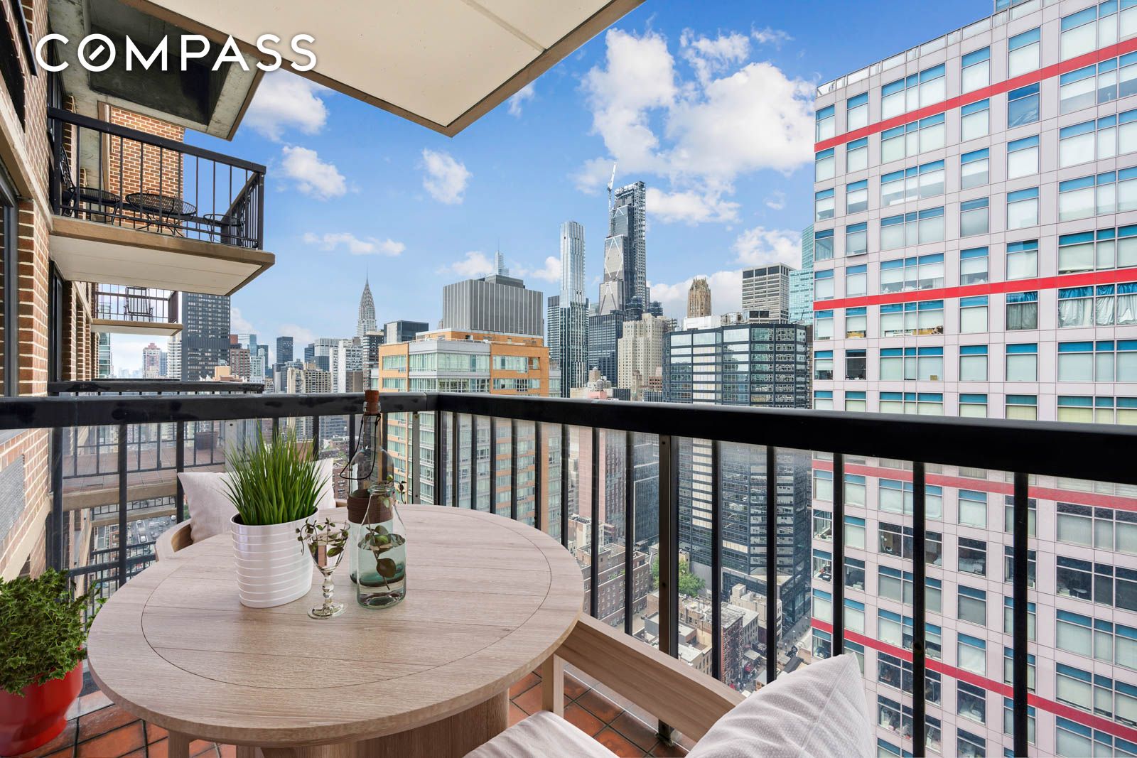 #12 photo, 300 E 54th Street, Sutton Place , NY 10022