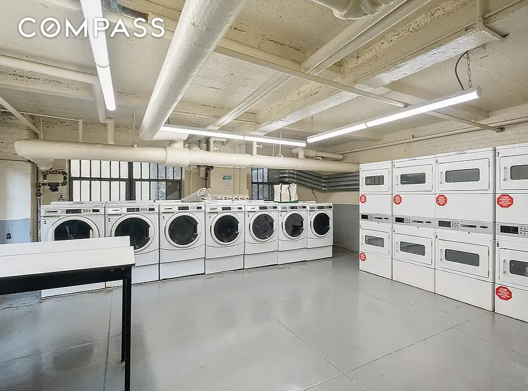 #9 photo, 200 W 20th Street, マンハッタン Chelsea , NY 10011