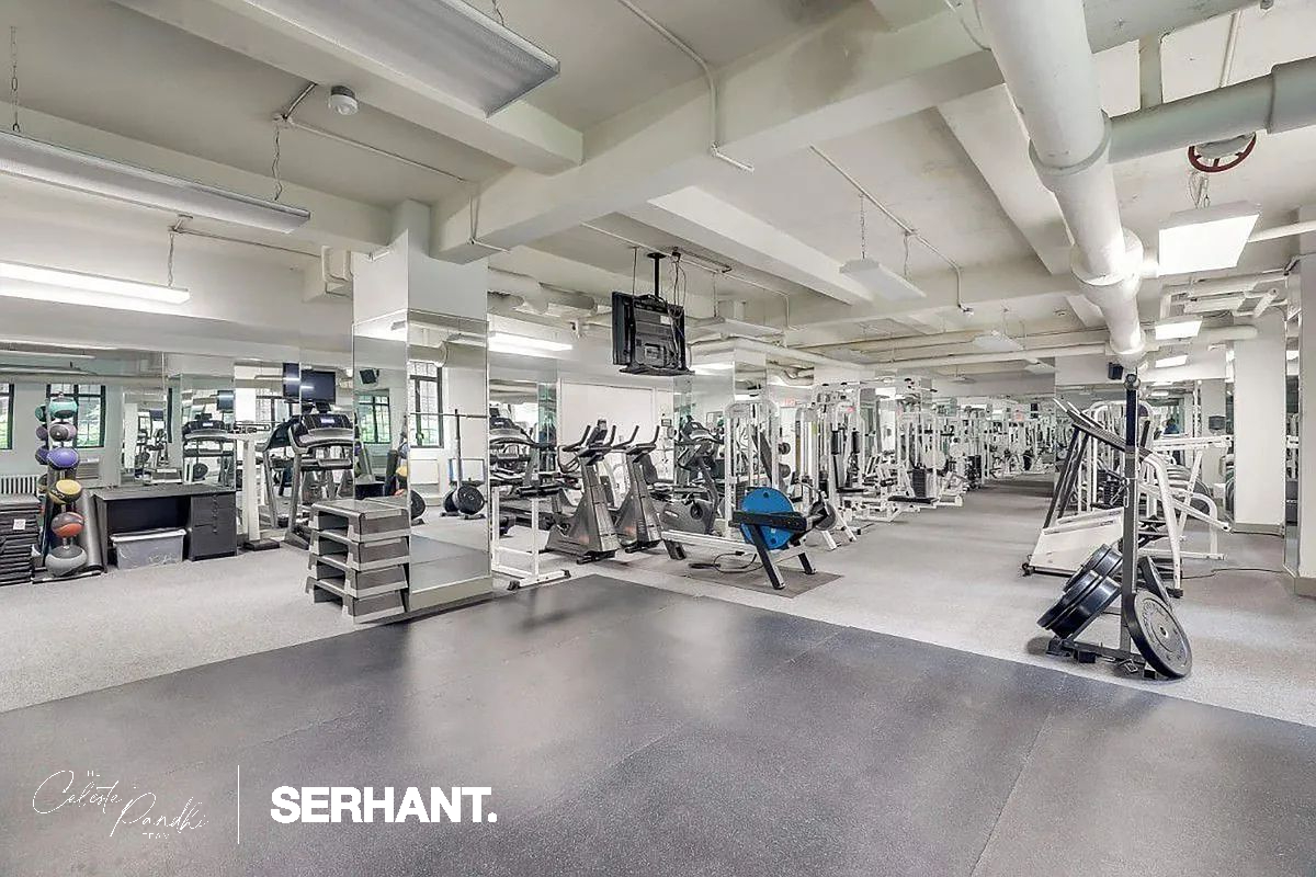 #18 photo, 320 E 42ND Street, マンハッタン Murray Hill , NY 10017