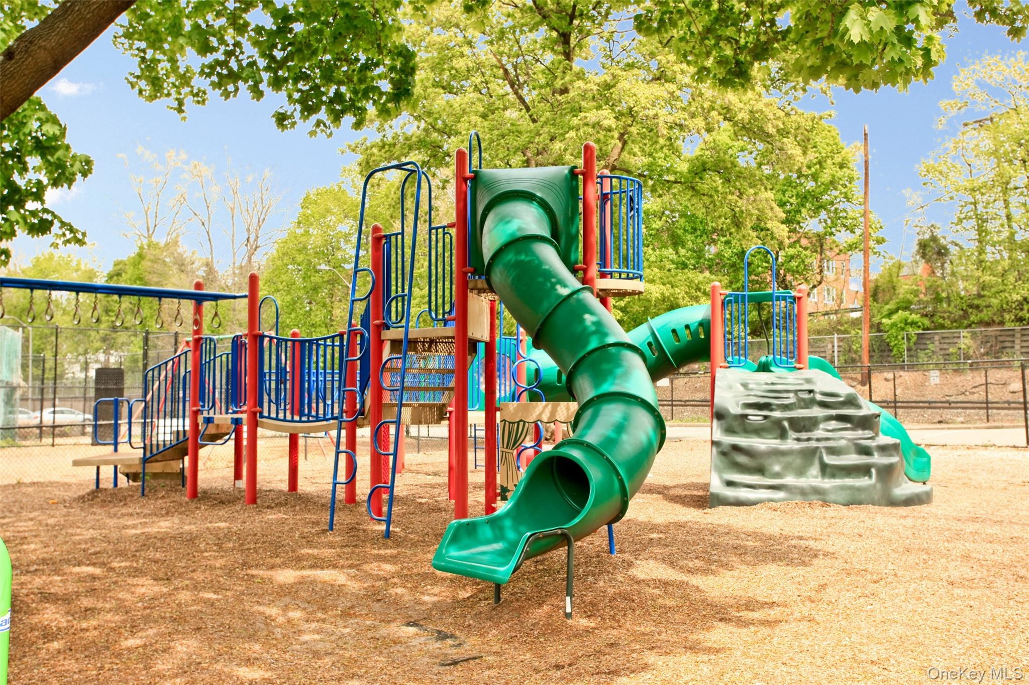 #19 photo, 105 Garth Road, Scarsdale , NY 10583