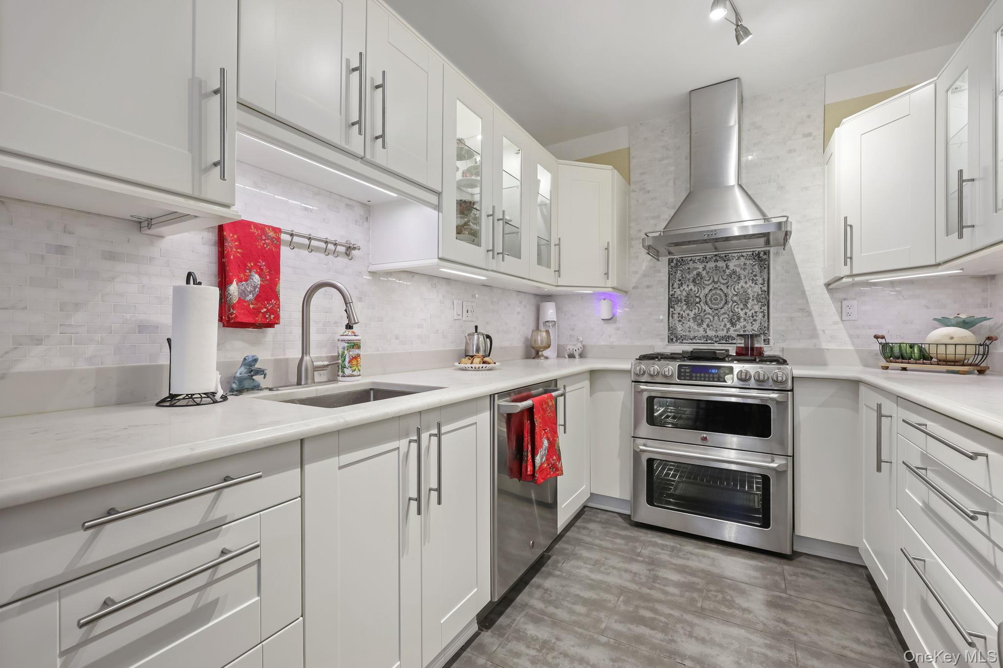 #9 photo, 105 Garth Road, Scarsdale , NY 10583