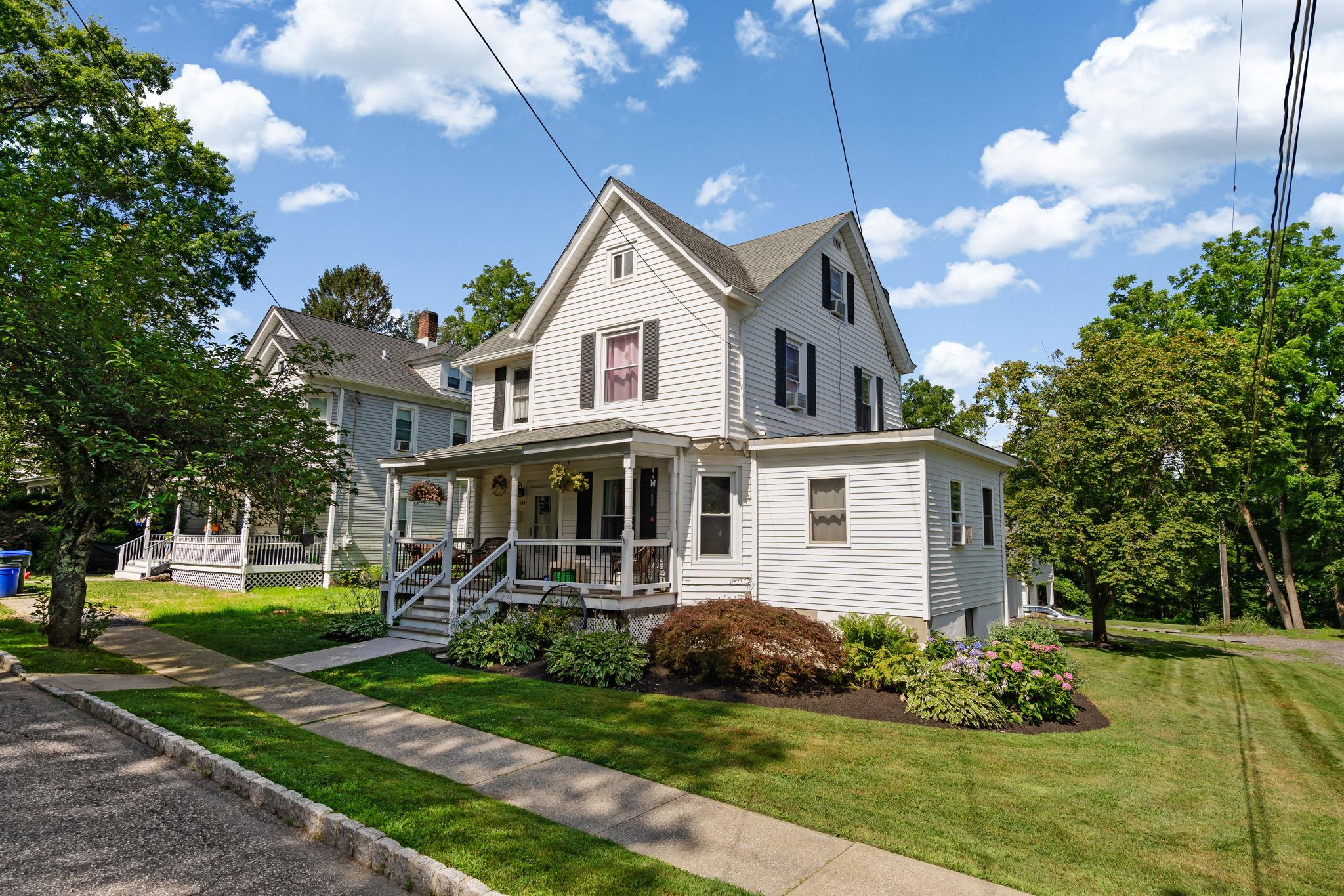 #1 photo, 155 Walnut Street, 紐約州 Walden , NY 12586