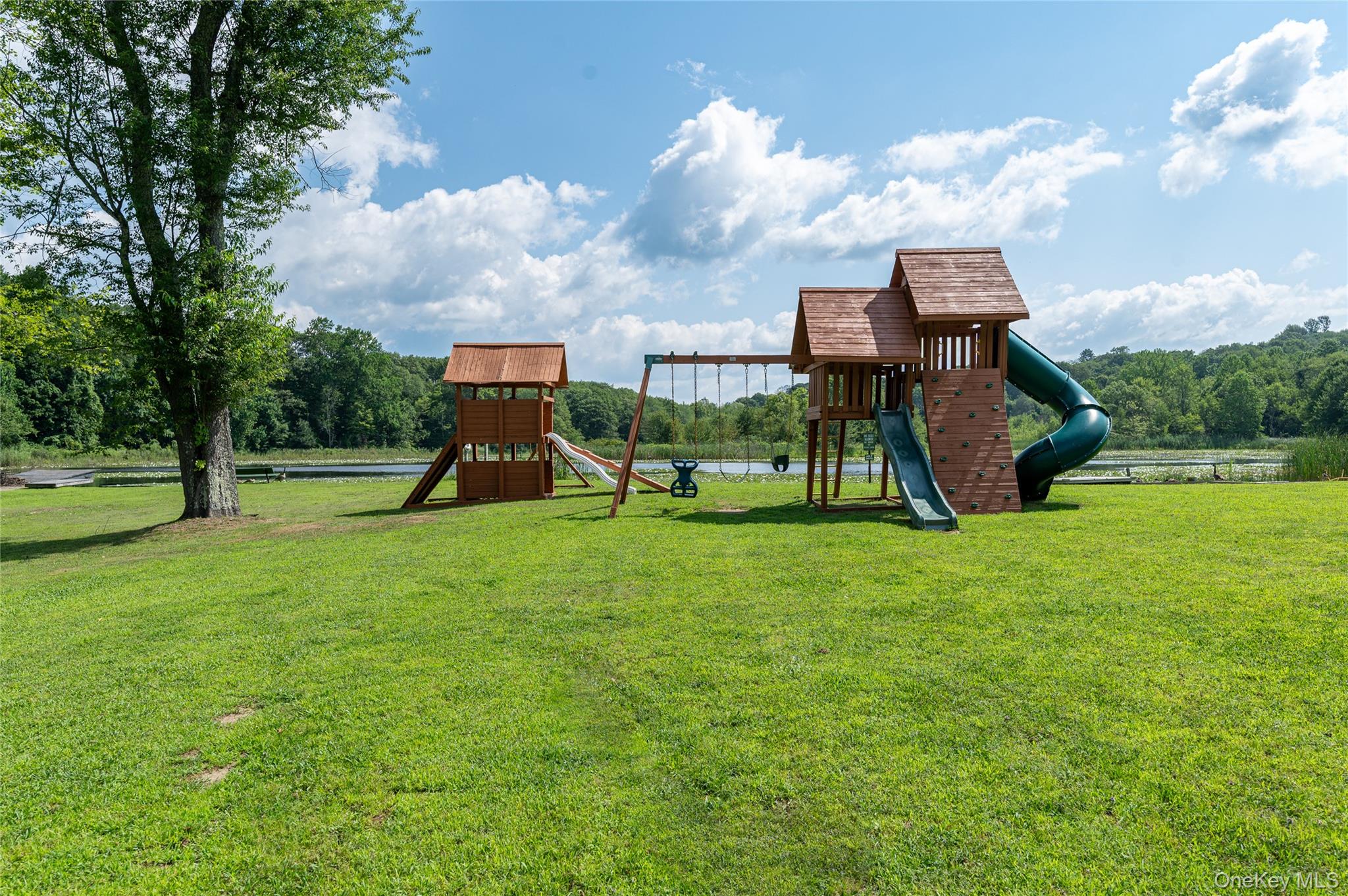 #17 photo, 1 Shady Lane, Mahopac , NY 10541