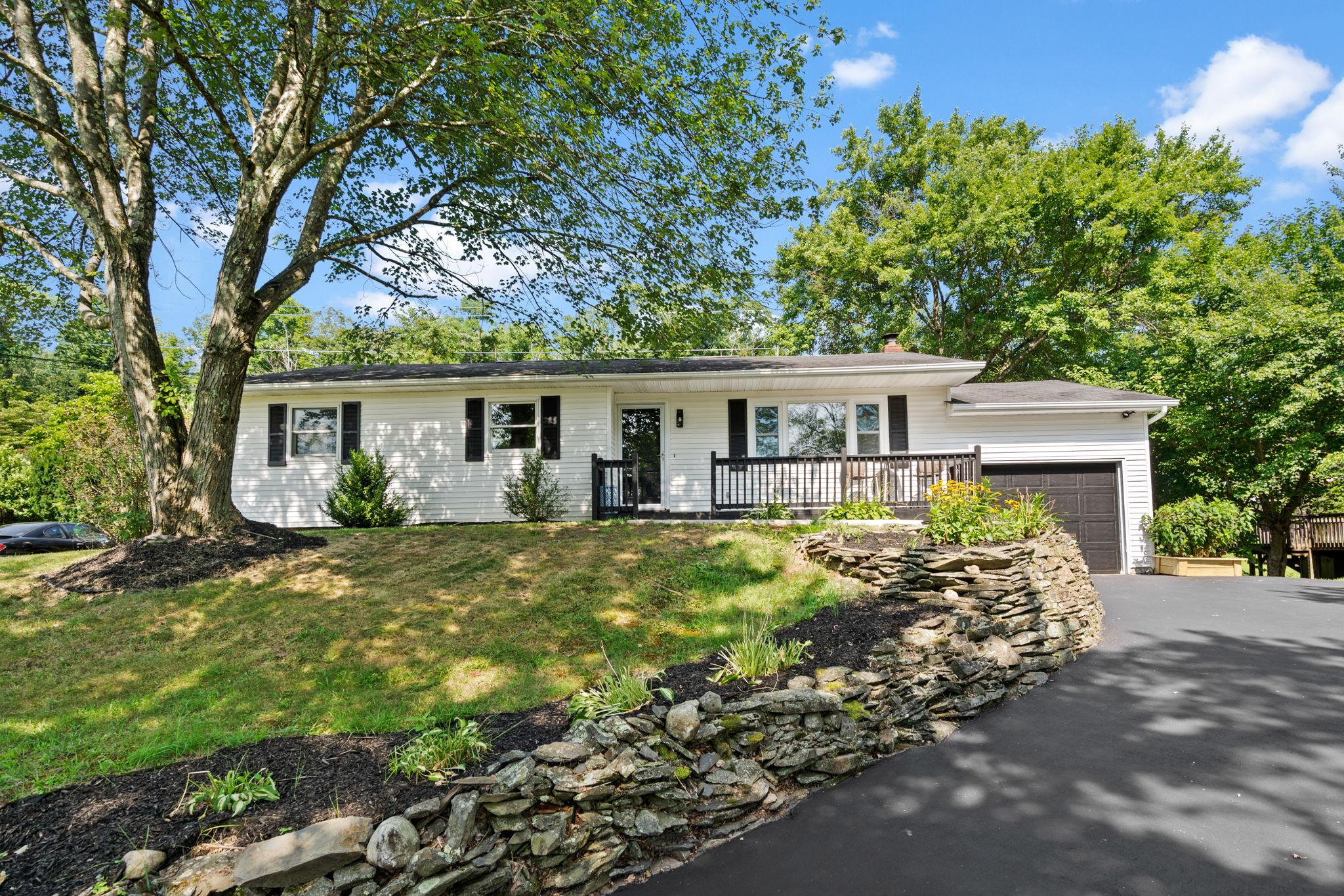 #1 photo, 10 Split Tree Drive, Wappingers Falls , NY 12590