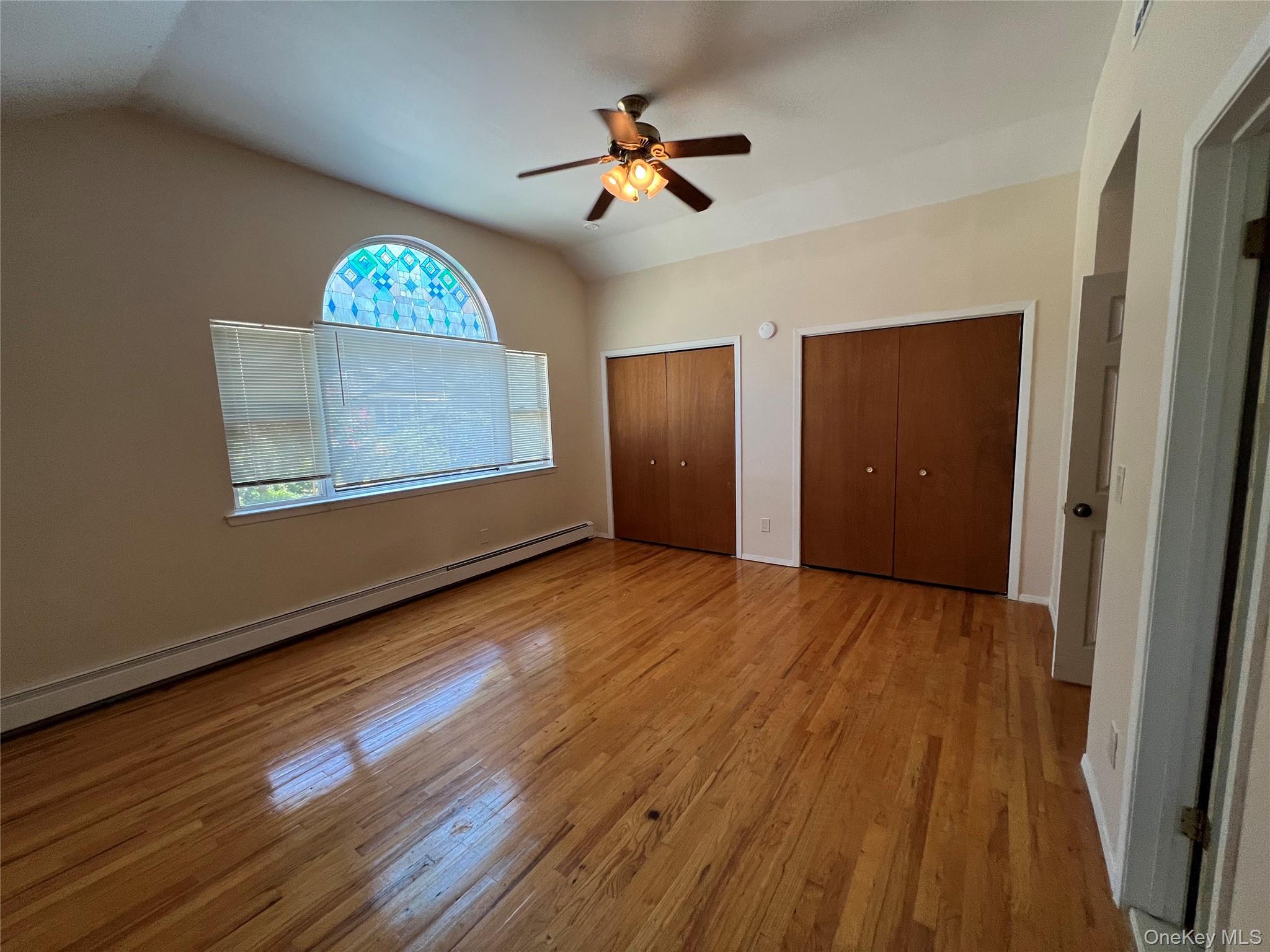 #6 photo, 32 Hammond Road, Glen Cove , NY 11542