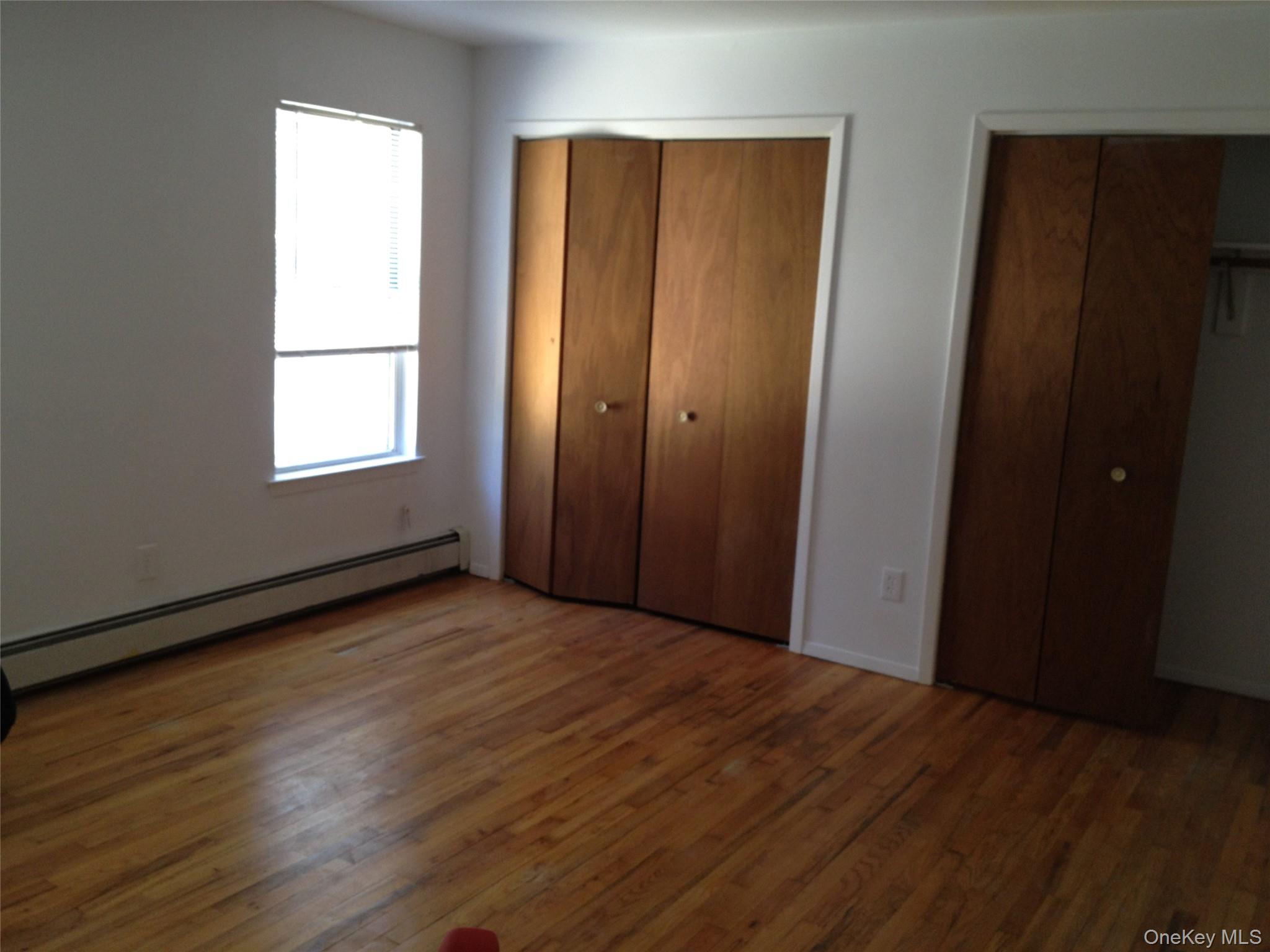 #9 photo, 32 Hammond Road, Glen Cove , NY 11542