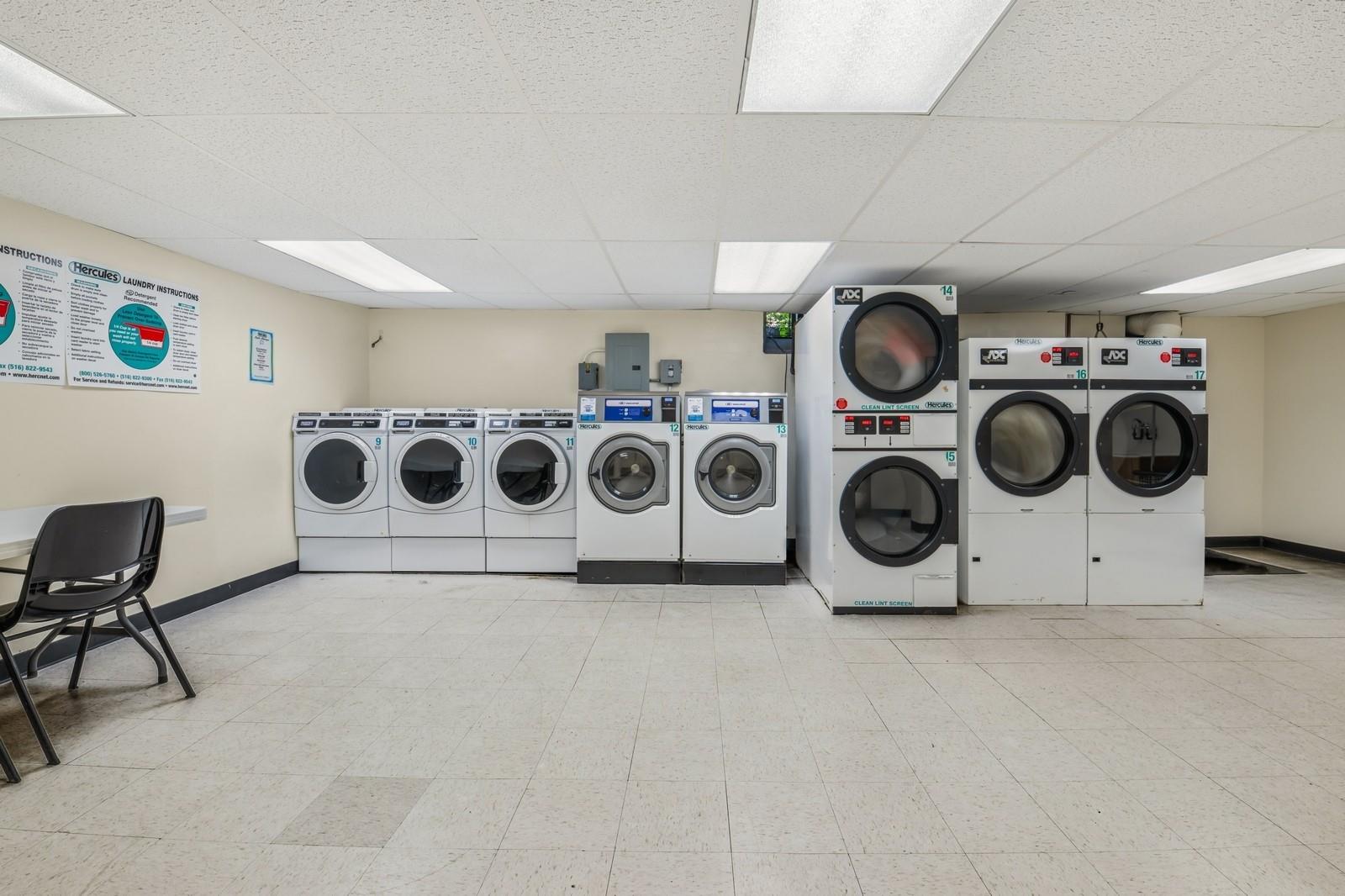 #18 photo, 7502 Austin Street, クイーンズ区 Forest Hills , NY 11375