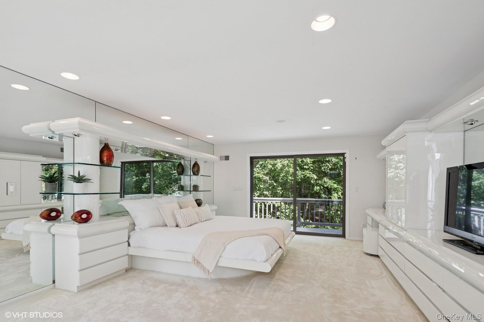 #12 photo, 4 Hemlock Hollow Place, Armonk , NY 10504