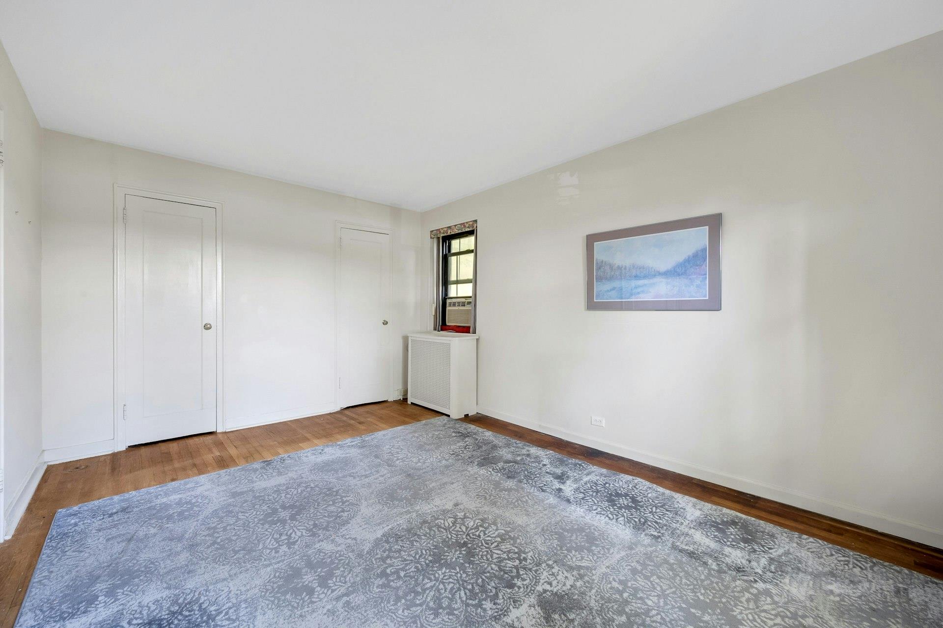 #8 photo, 1209 California Road, 纽约州 Eastchester , NY 10709