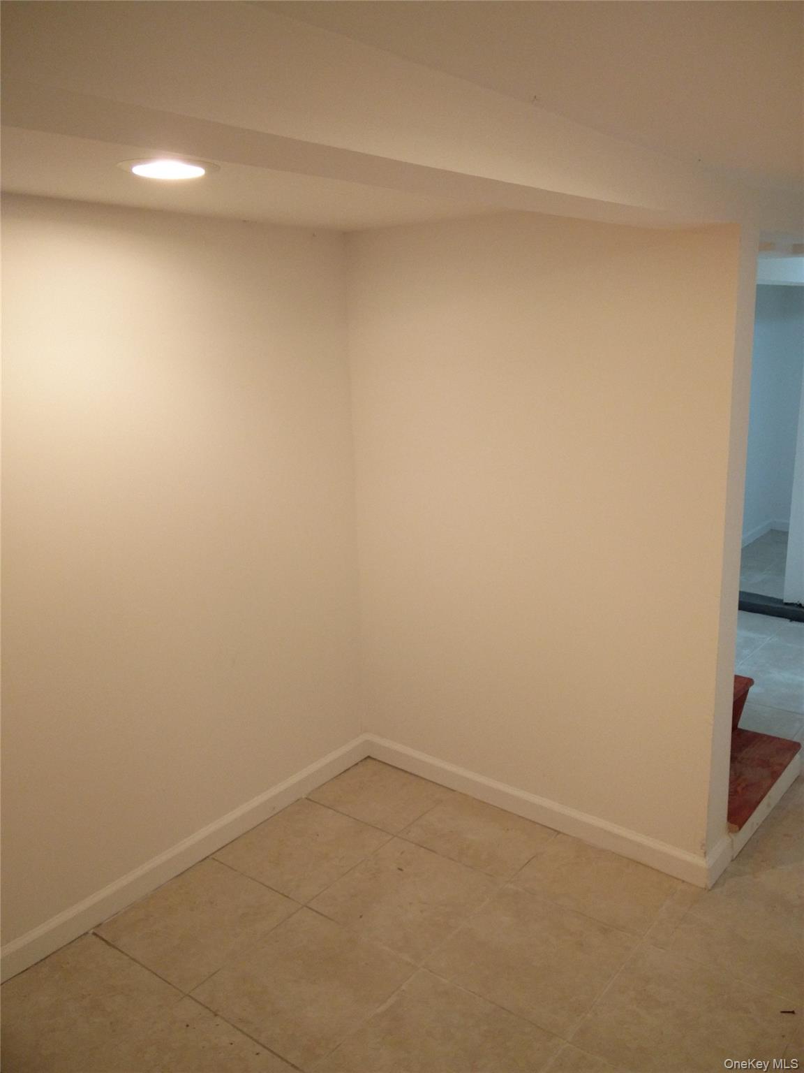 #14 photo, 3312 Barker Avenue, ブロンクス区 Bronx , NY 10467