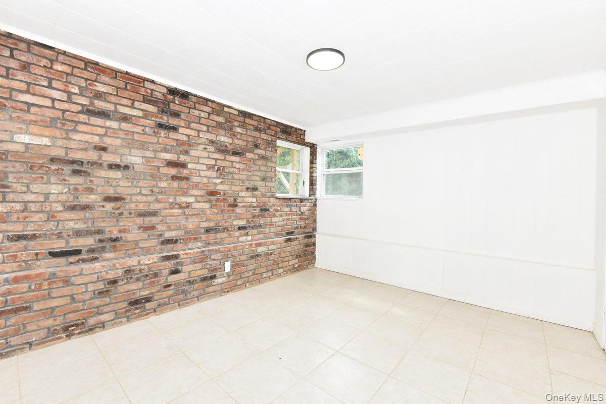 #10 photo, 3287 Milburn Avenue, 長島 Baldwin , NY 11510