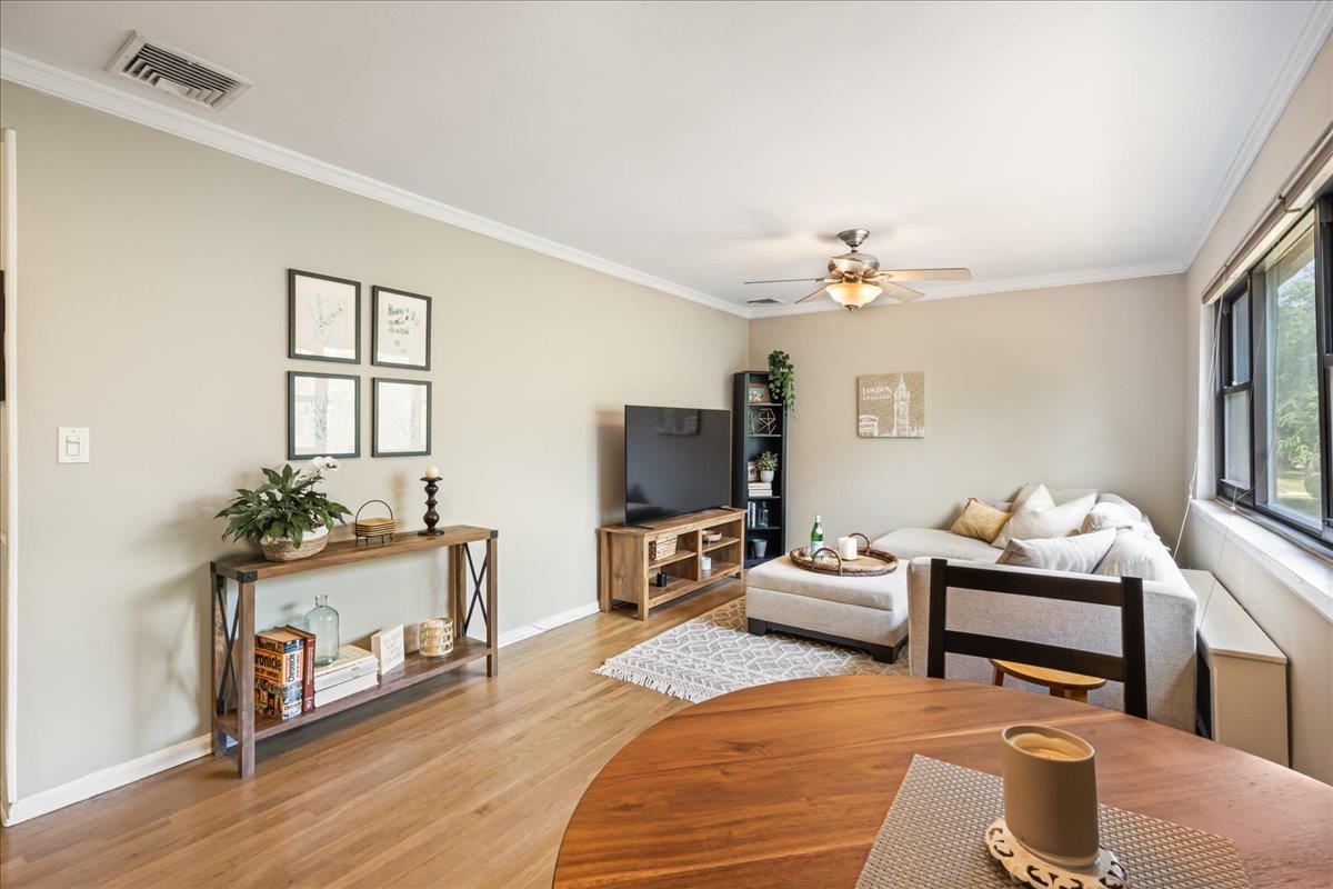 #5 photo, 109 15th, 長島 花園城 Garden City , NY 11530