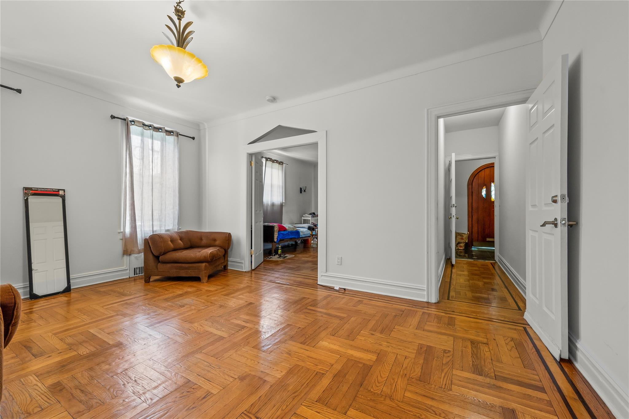 #2 photo, 1681 Brooklyn Avenue, ブルックリン区 Brooklyn , NY 11210