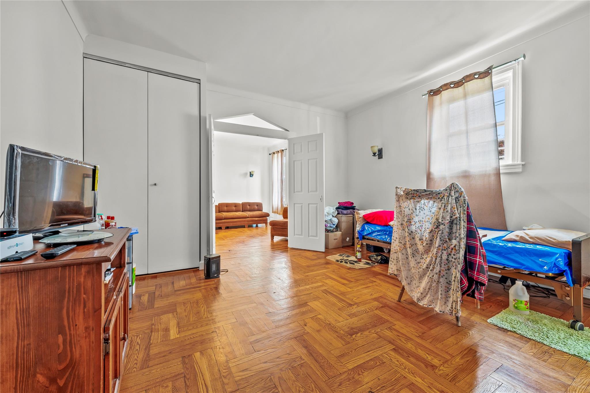 #5 photo, 1681 Brooklyn Avenue, ブルックリン区 Brooklyn , NY 11210