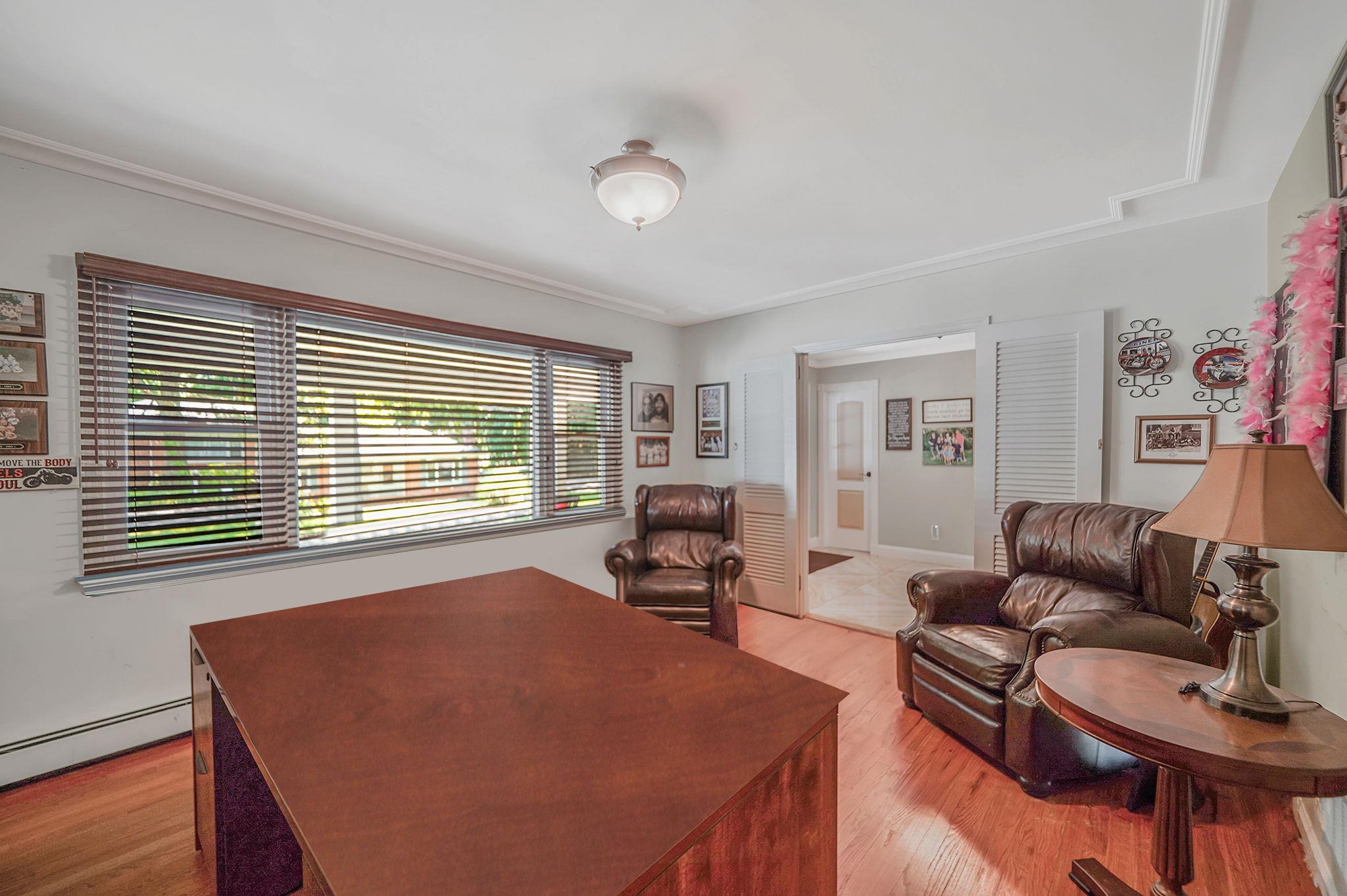 #8 photo, 130 Parkside Avenue, サフォーク郡 Miller Place , NY 11764