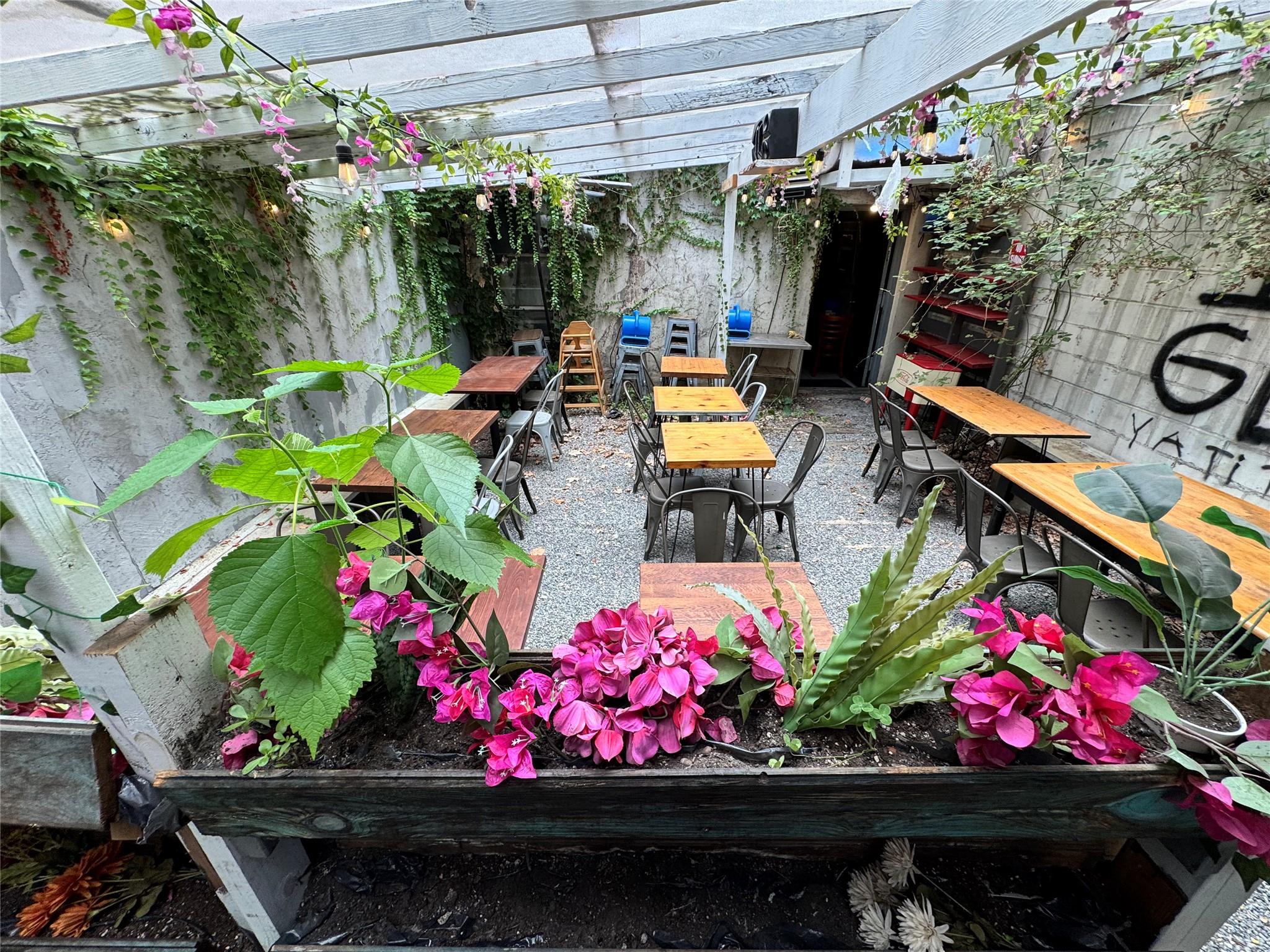 #4 photo, 622 Washington Avenue, ブルックリン区 Brooklyn , NY 11238