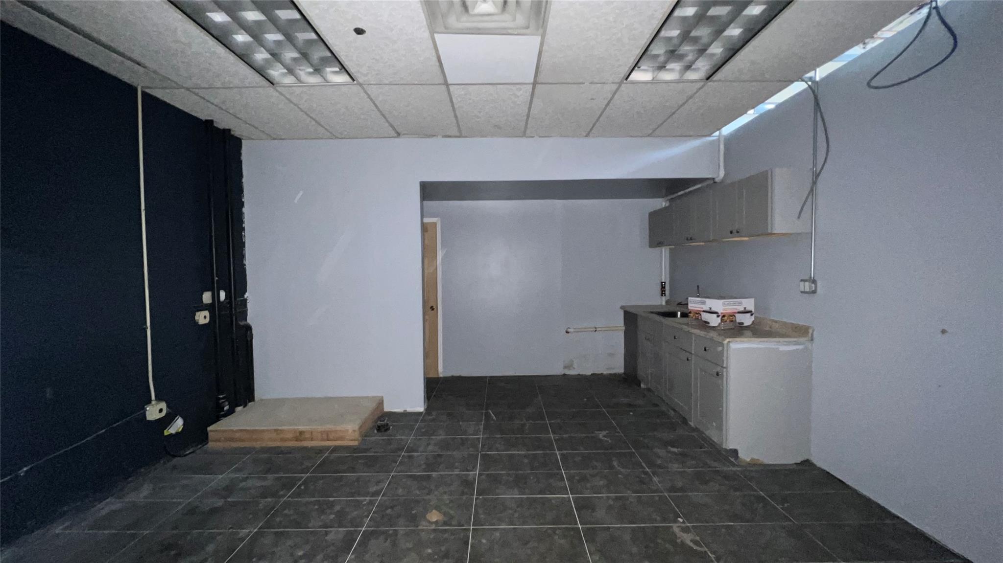 #11 photo, 131 Liberty Ave Avenue, ナッソー郡 Mineola , NY 11501