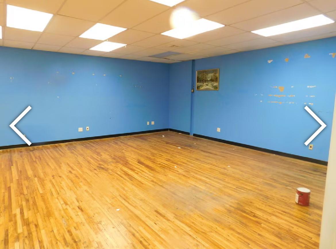 #15 photo, 131 Liberty Ave Avenue, ナッソー郡 Mineola , NY 11501