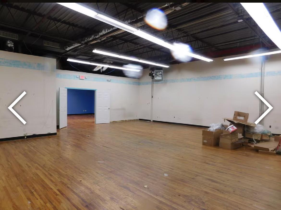 #16 photo, 131 Liberty Ave Avenue, ナッソー郡 Mineola , NY 11501