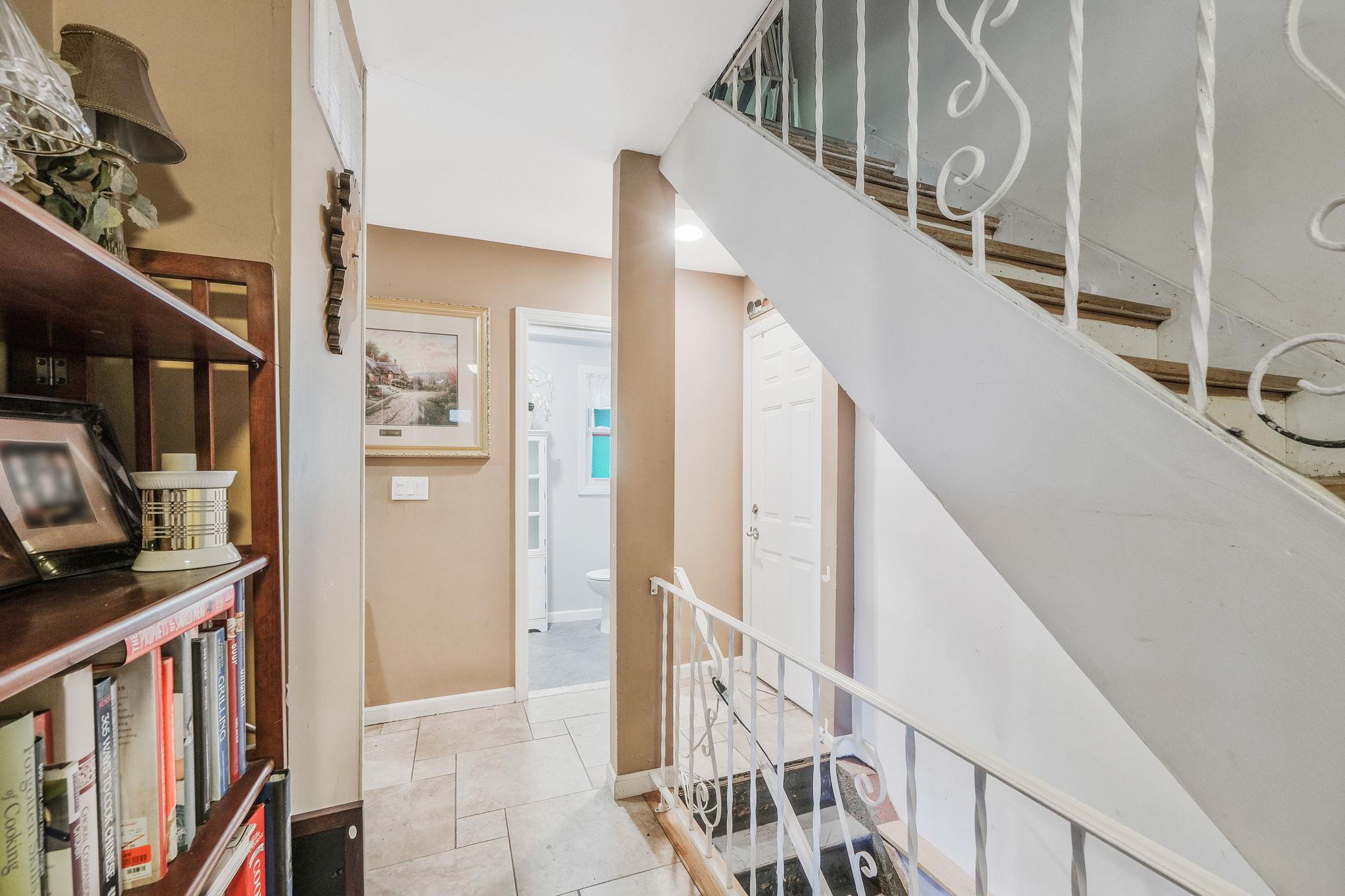 #12 photo, 11 Arden Court, サフォーク郡 Melville , NY 11747