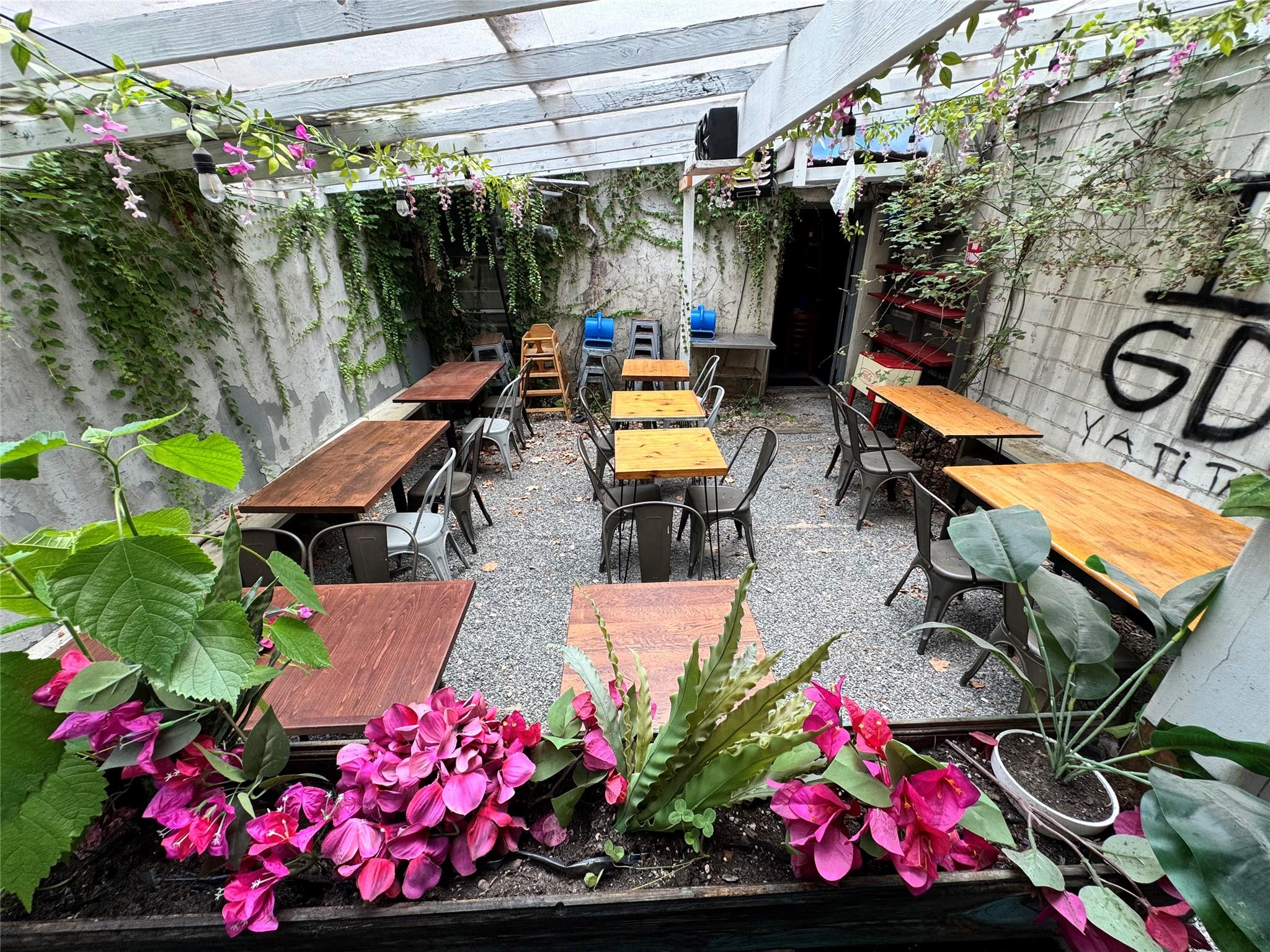 #5 photo, 622 Washington Avenue, ブルックリン区 Brooklyn , NY 11238