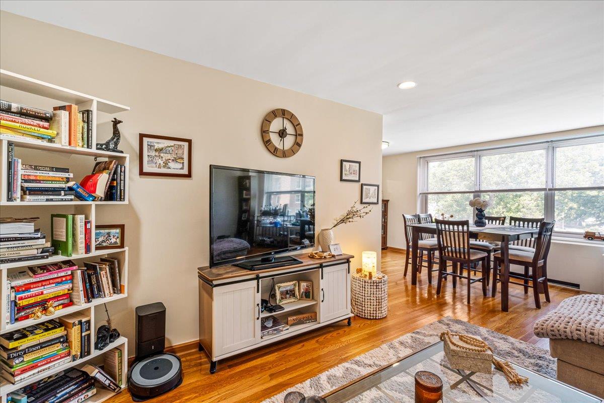 #14 photo, 211-10 18th Avenue, クイーンズ区 Bayside , NY 11360