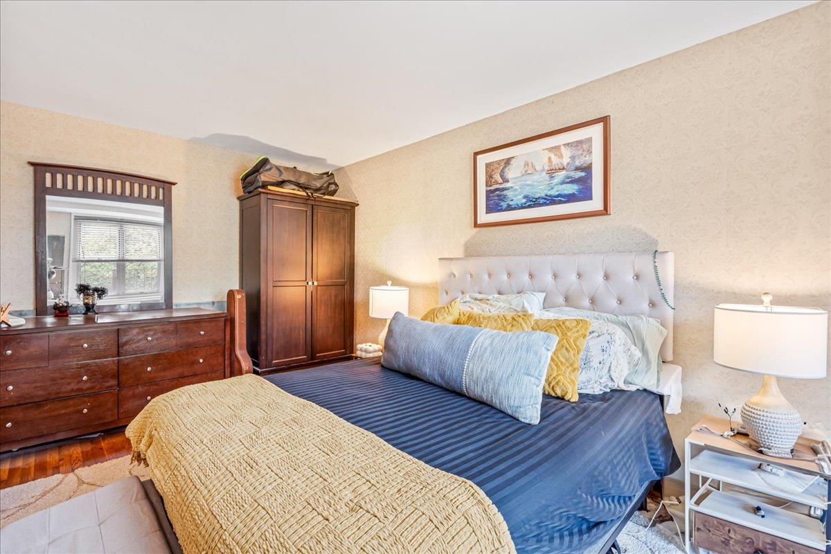 #18 photo, 211-10 18th Avenue, クイーンズ区 Bayside , NY 11360