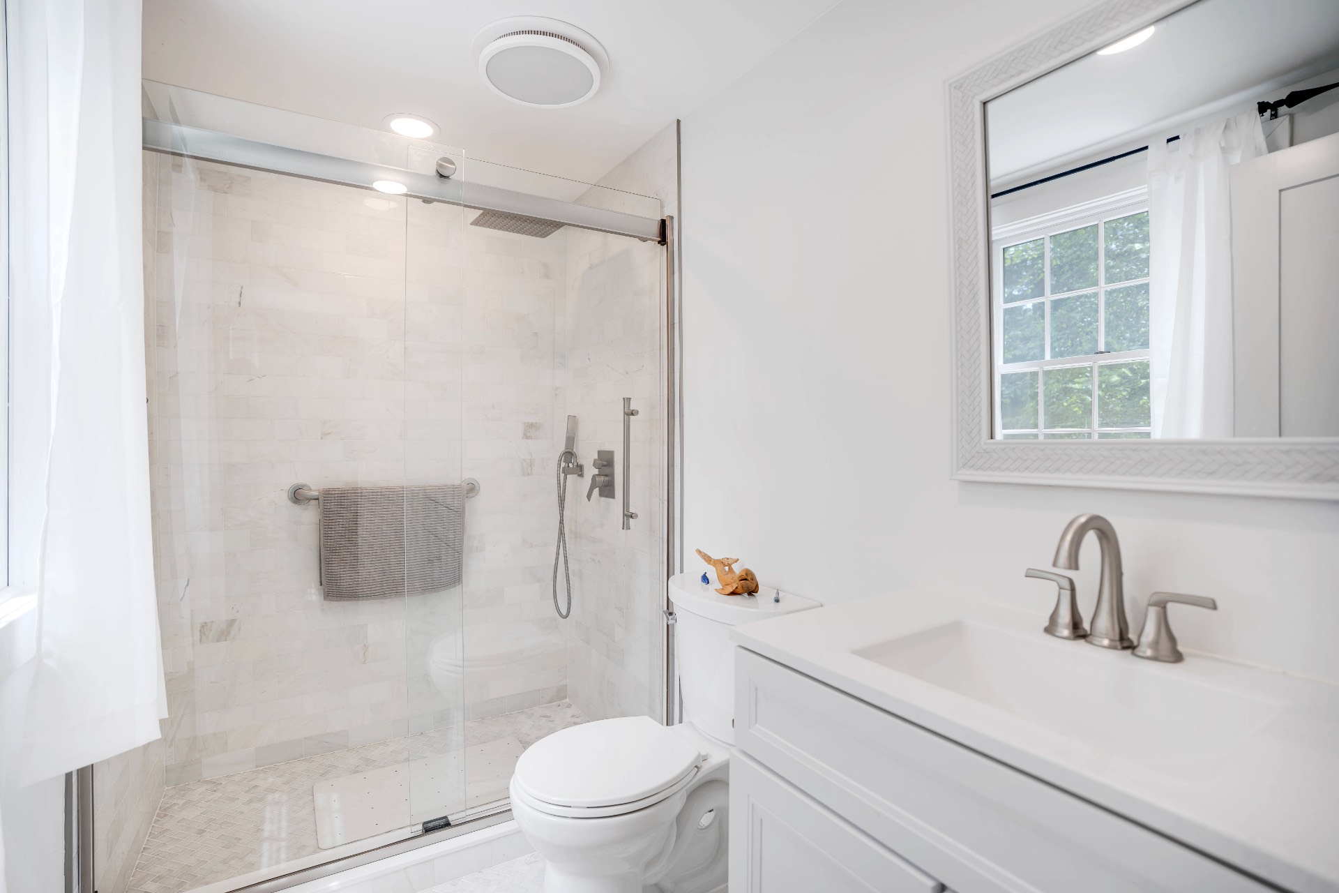 #16 photo, 15 Greenway Drive, サフォーク郡 East Hampton , NY 11937