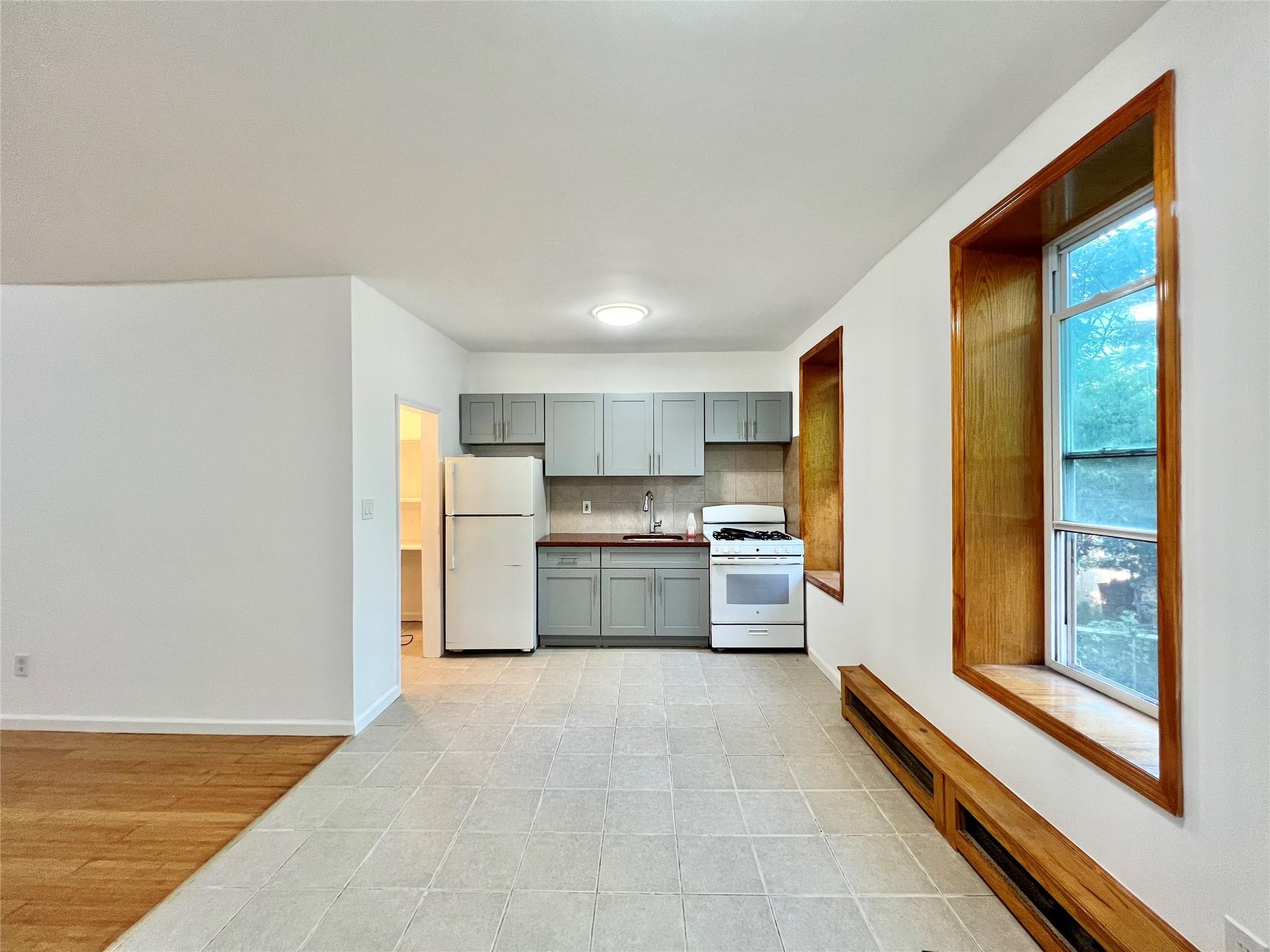 #2 photo, 10615 Guy R Brewer Boulevard, クイーンズ区 Jamaica , NY 11433