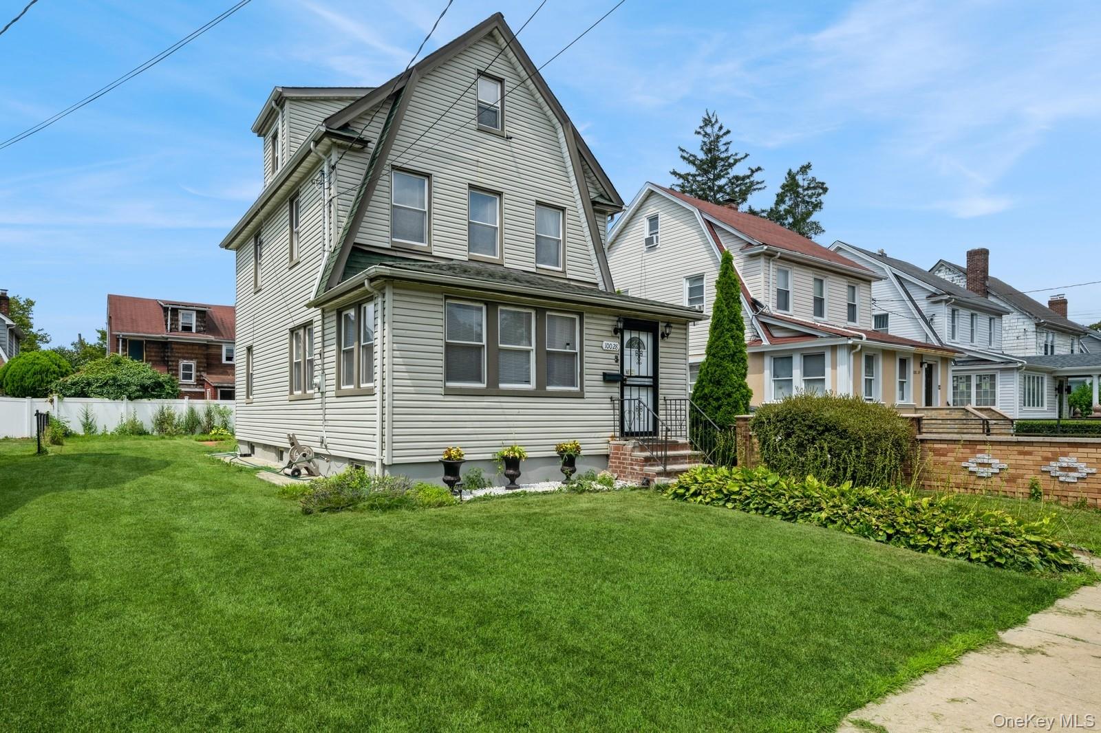 #1 photo, 100-28 207th Street, 皇后區 Queens Village , NY 11429