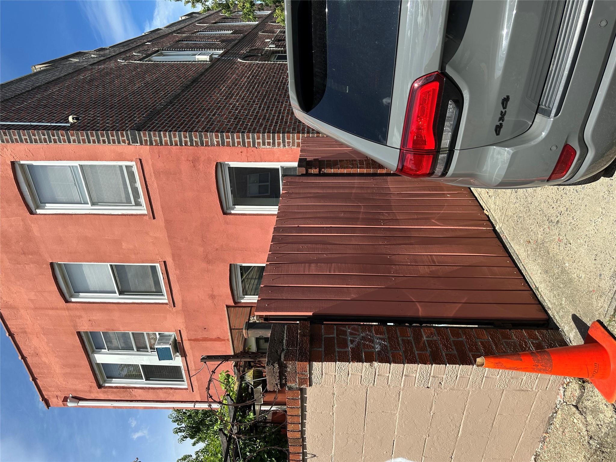 #4 photo, 474 Suydam Street, Brooklyn , NY 11237