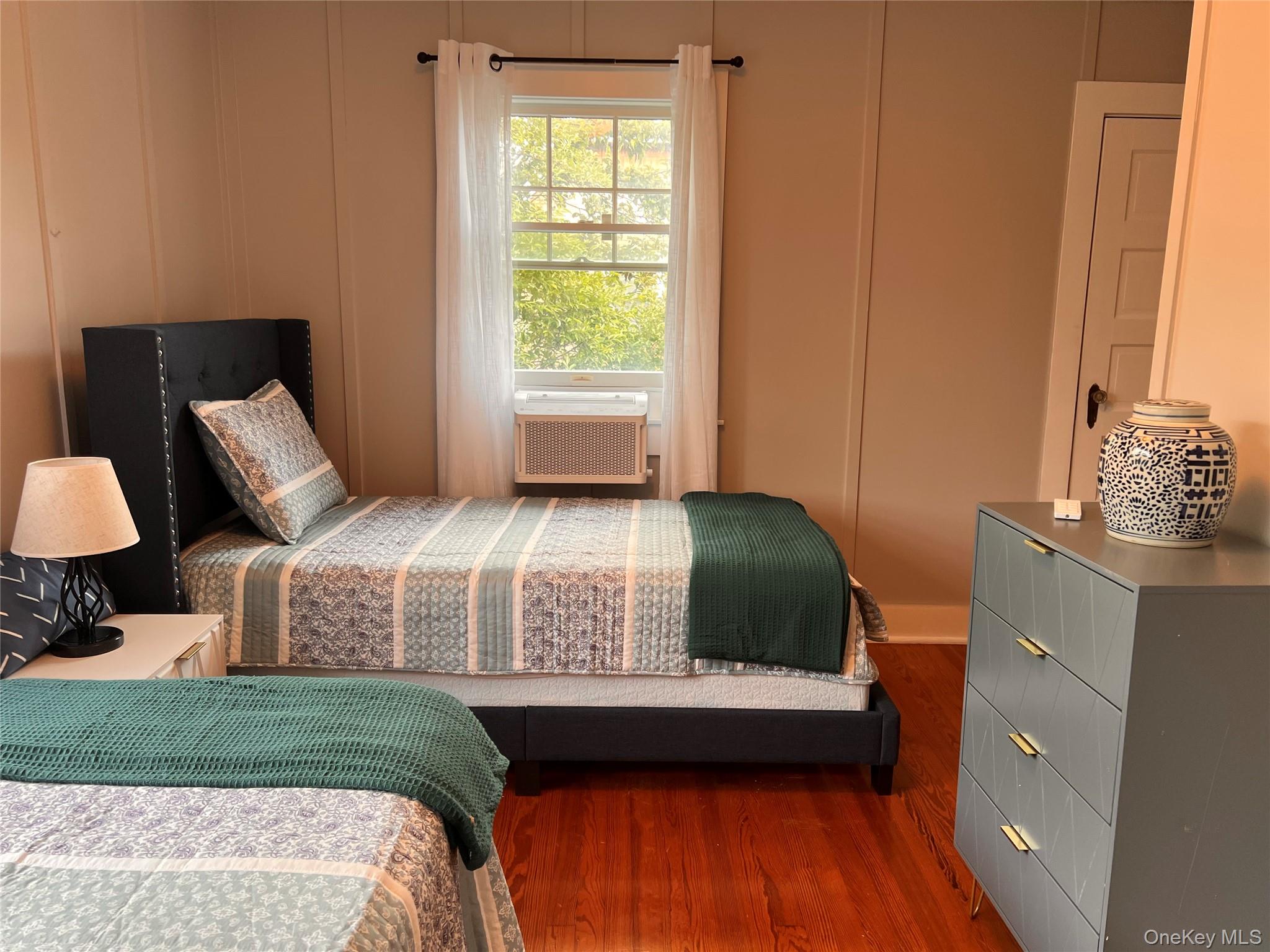 #9 photo, 46 crescent Avenue, Ocean Beach , NY 11770