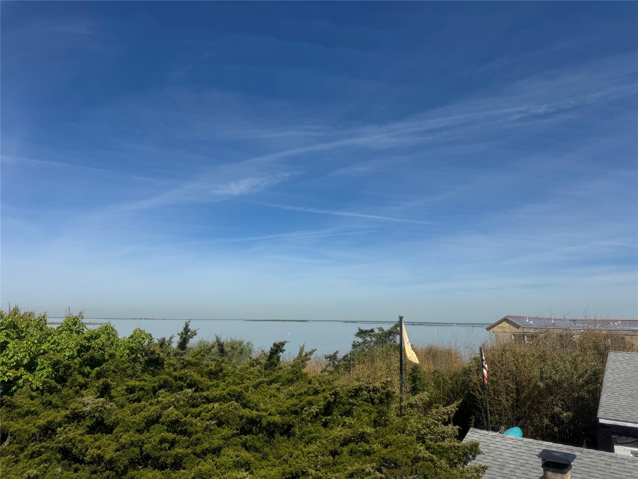 #11 photo, 7 Compass walk, Ocean Beach , NY 11770