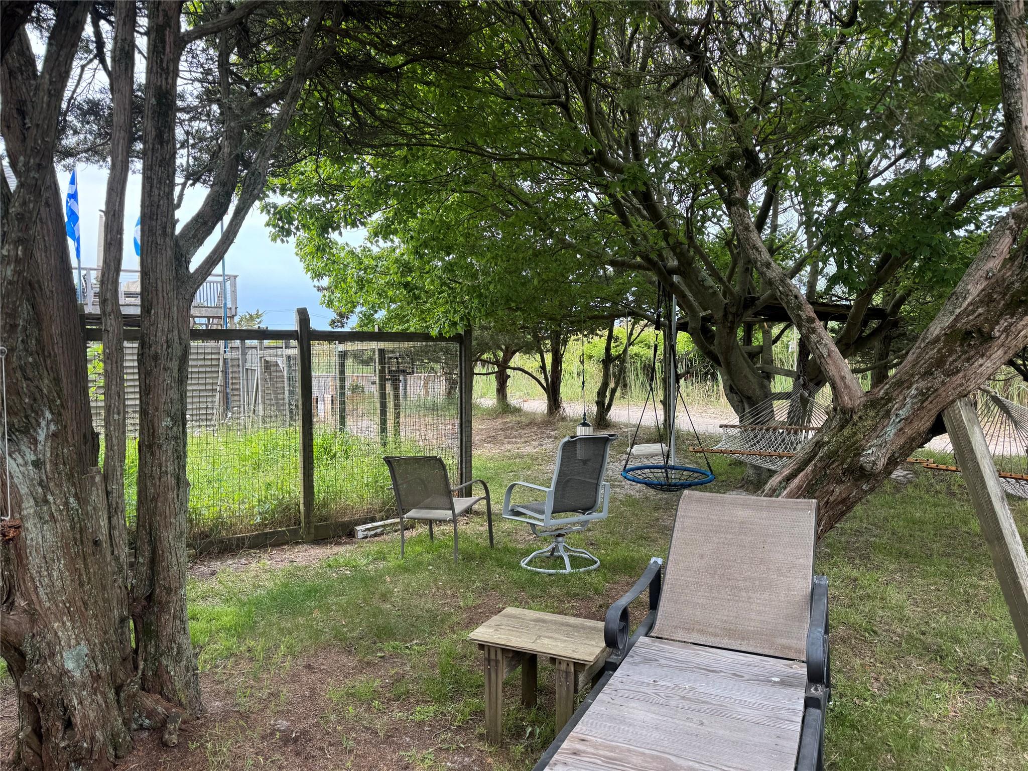 #18 photo, 7 Compass walk, Ocean Beach , NY 11770