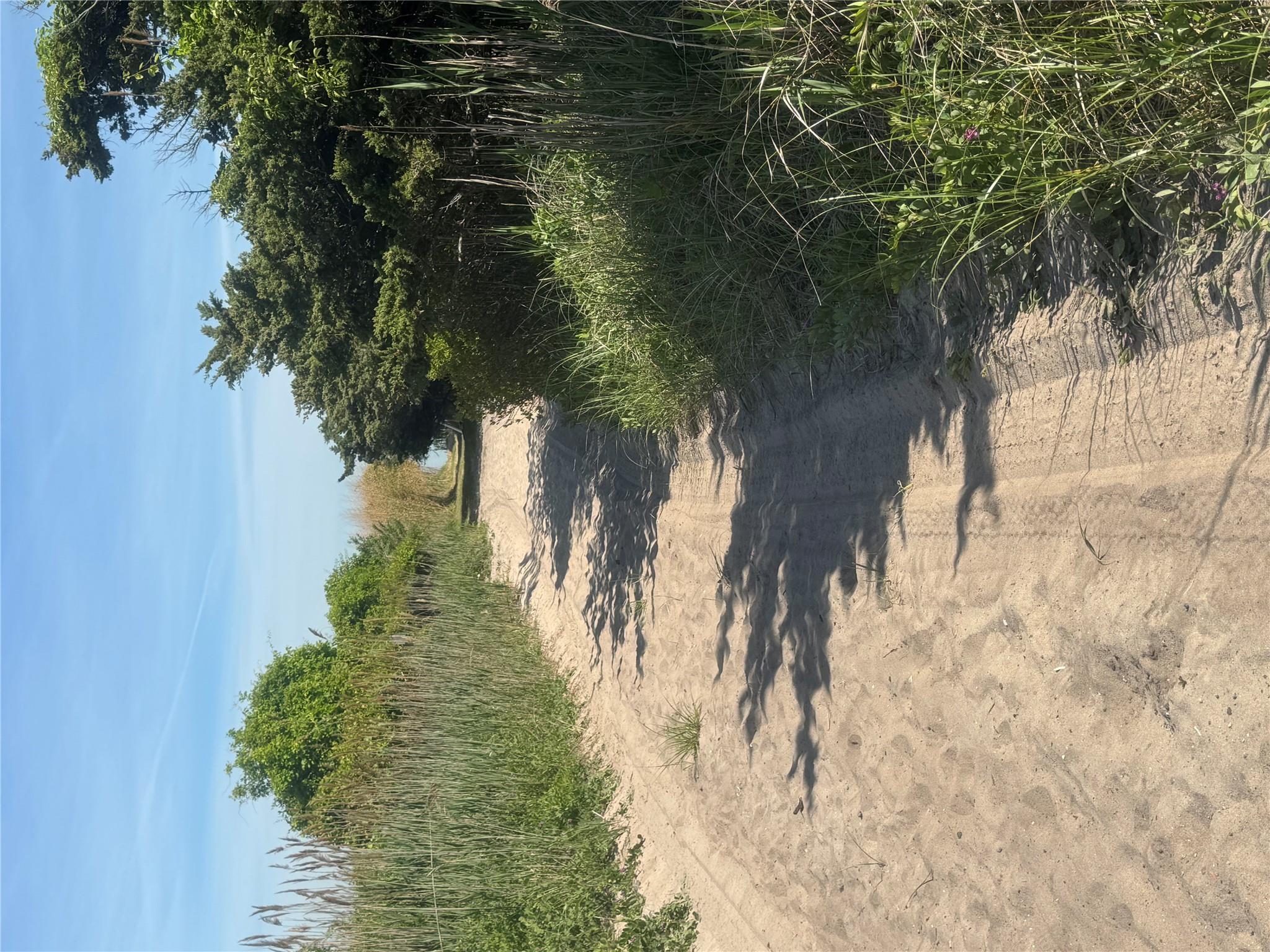 #4 photo, 7 Compass walk, Ocean Beach , NY 11770