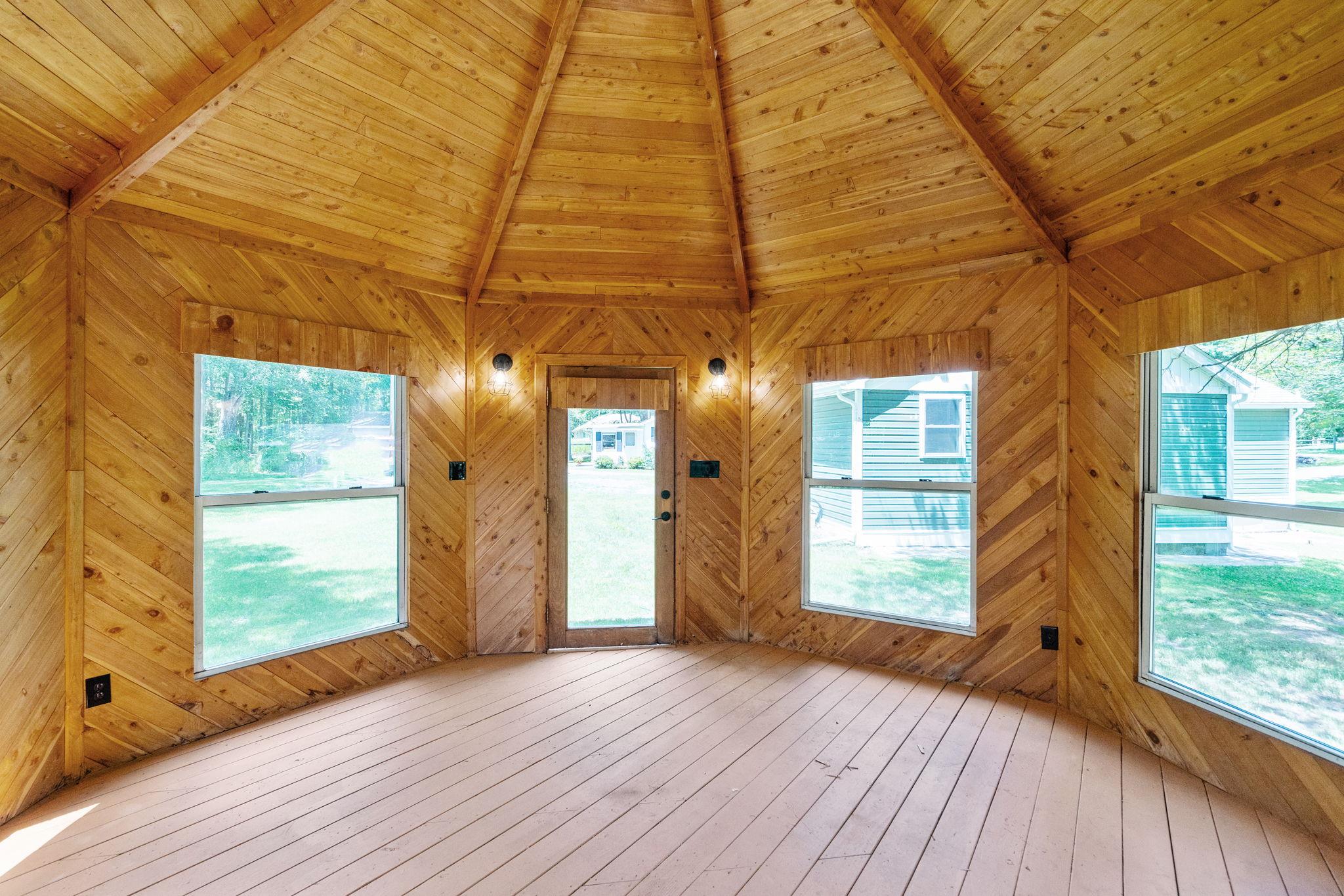 #20 photo, 79 Route 145, Cairo , NY 12413