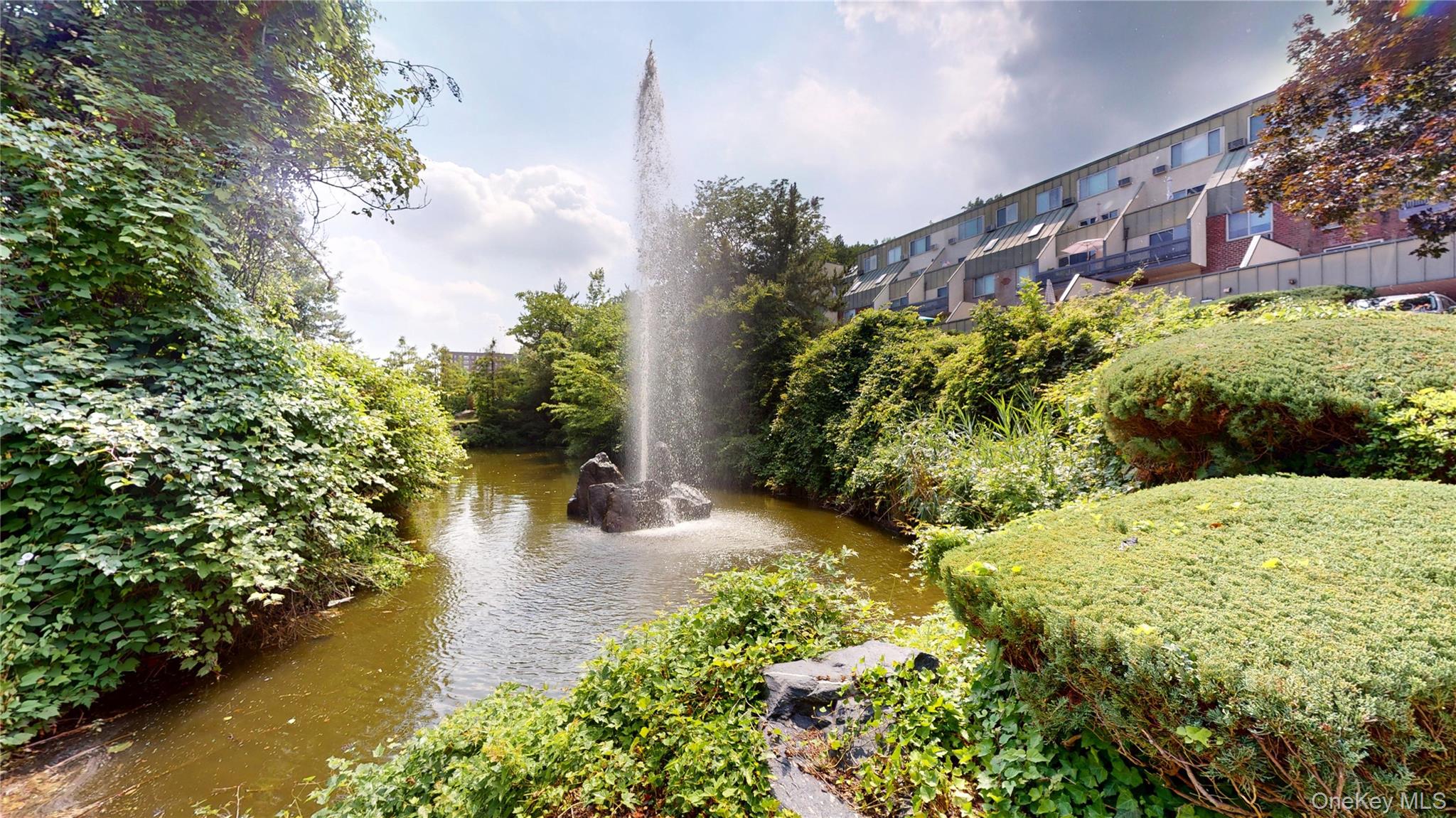 #2 photo, 2 Fountain Lane, Scarsdale , NY 10583